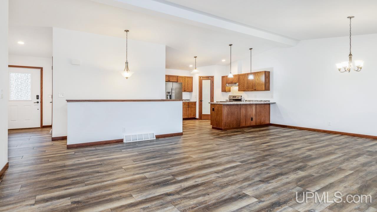 Homes for sale in Iron Mountain, MI | 1263 Timber Ridge Rd, Iron Mountain, MI 49801 | MLS# 50192980