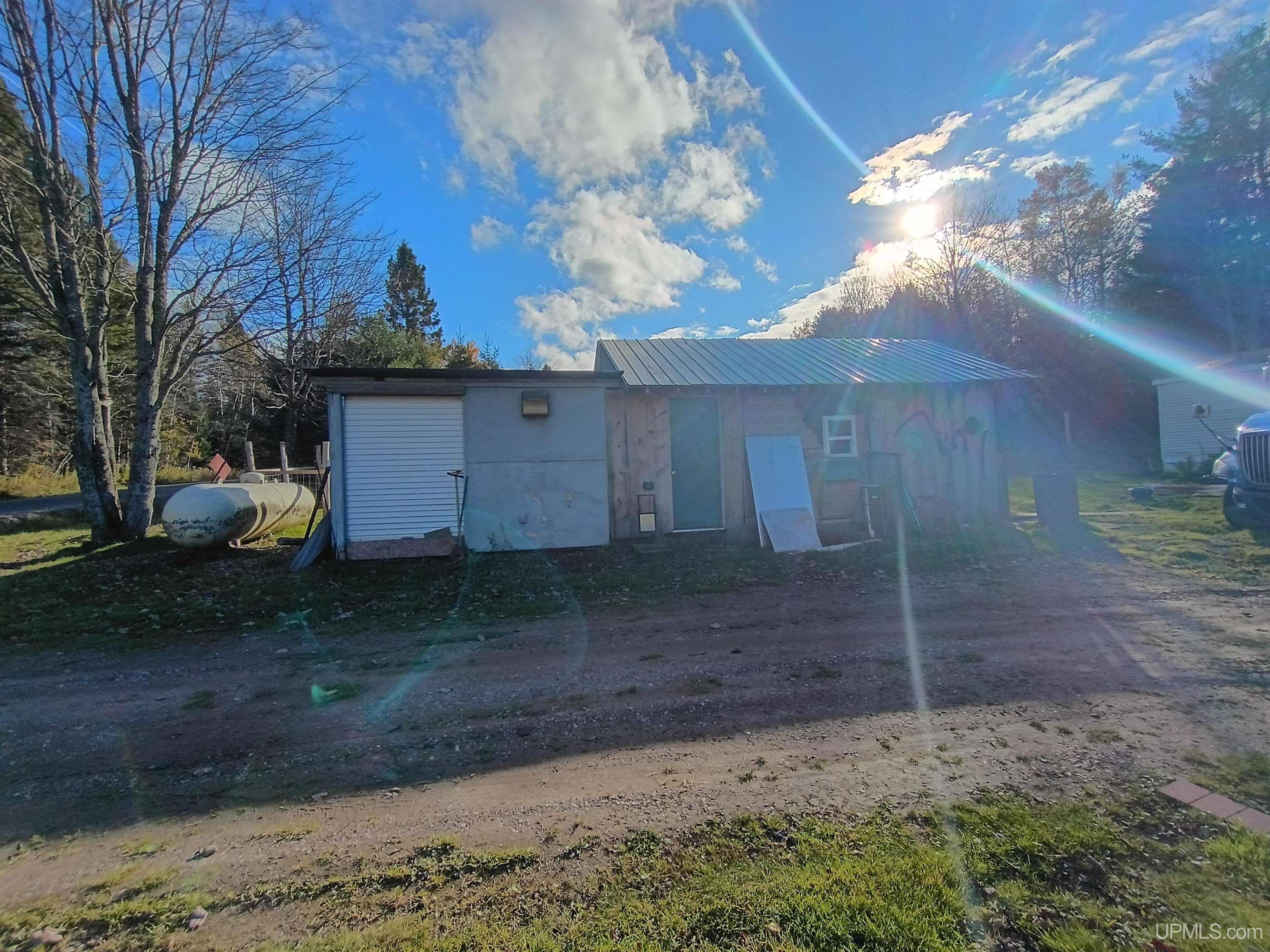 Homes for sale in Skandia, MI | 120 Town Line Rd, Skandia, MI 49885 | MLS# 50193070