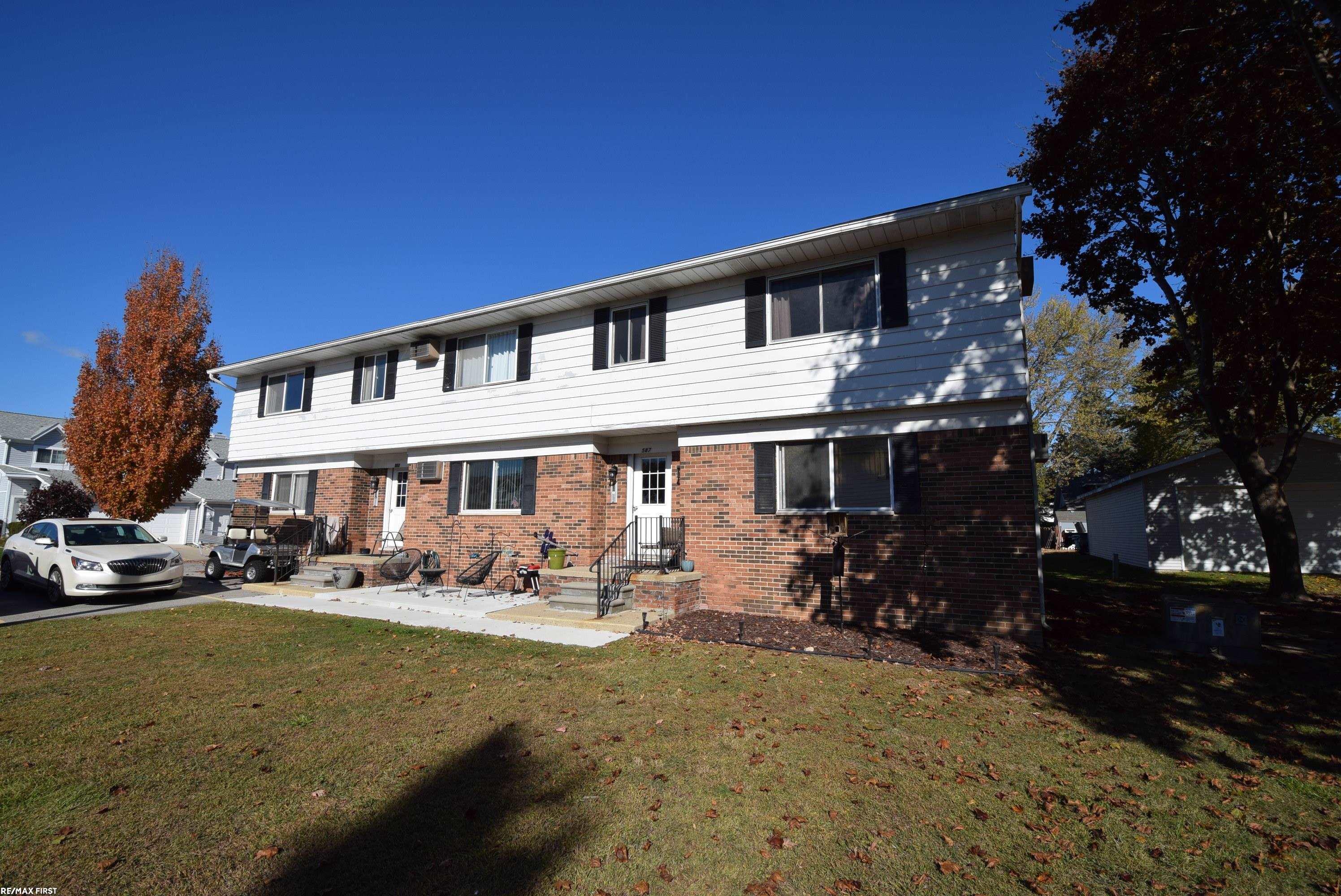 Homes for sale in Algonac, MI | 587 Pointe Tremble Rd #6, Algonac, MI 48001 | MLS# 50193105