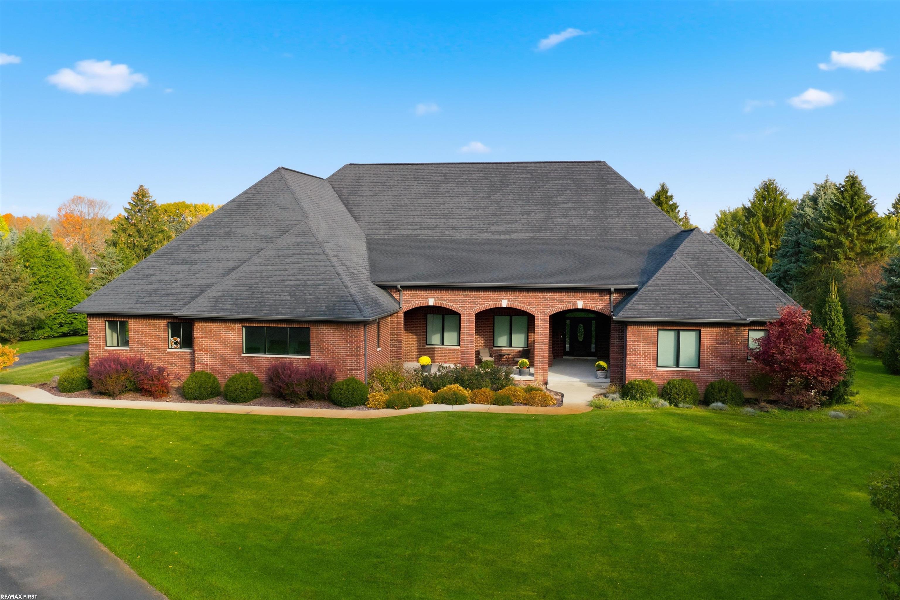 Homes for sale in Clarkston, MI | 4376 Lancaster Dr, Clarkston, MI 48348 | MLS# 50193152