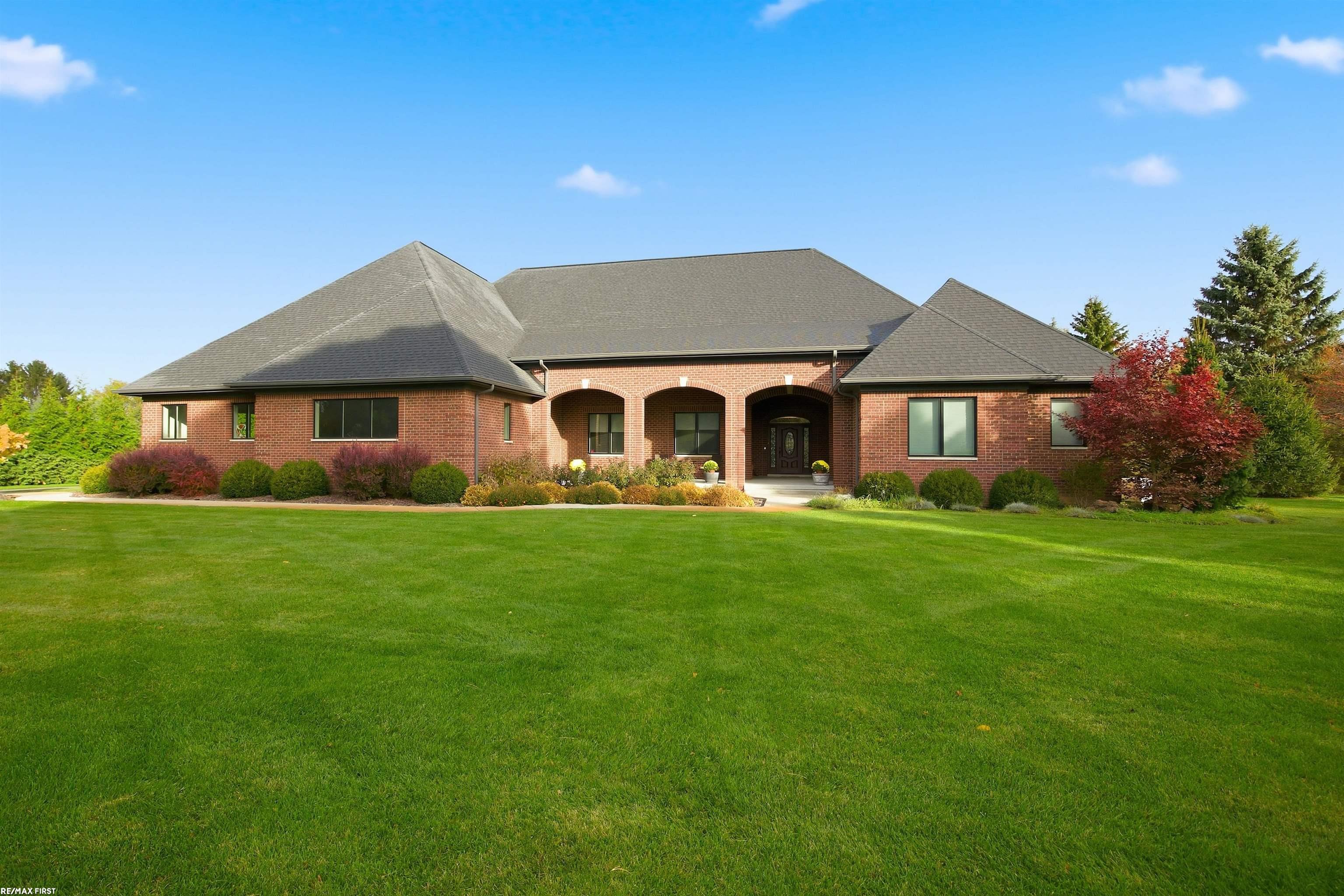 Homes for sale in Clarkston, MI | 4376 Lancaster Dr, Clarkston, MI 48348 | MLS# 50193152