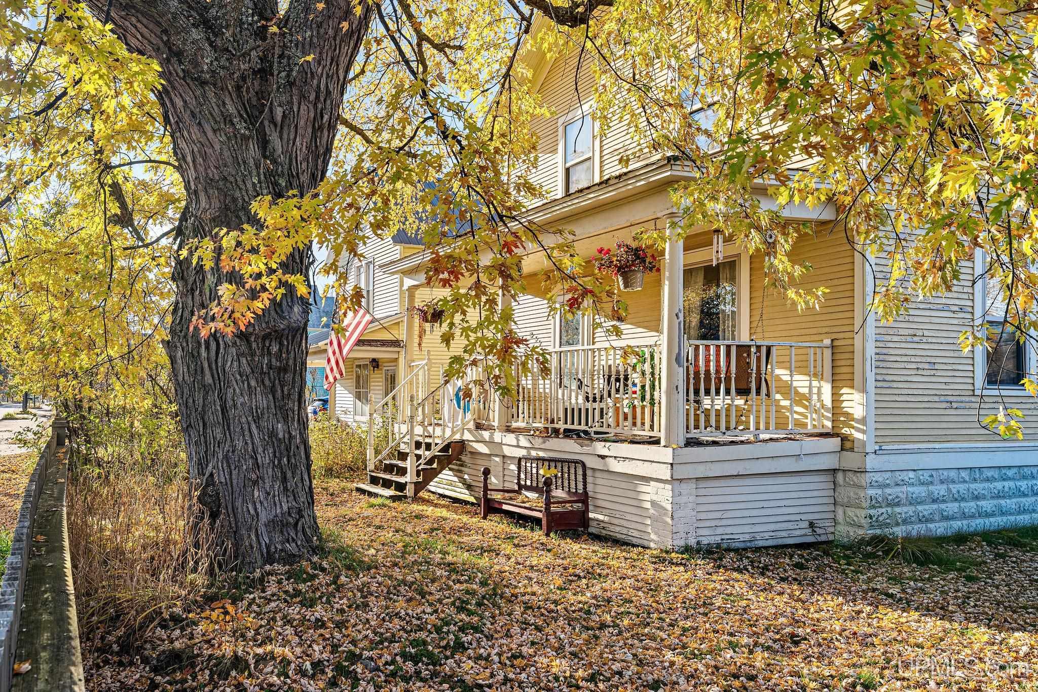 Homes for sale in Gwinn, MI | 211 N Pine St, Gwinn, MI 49841 | MLS# 50193201