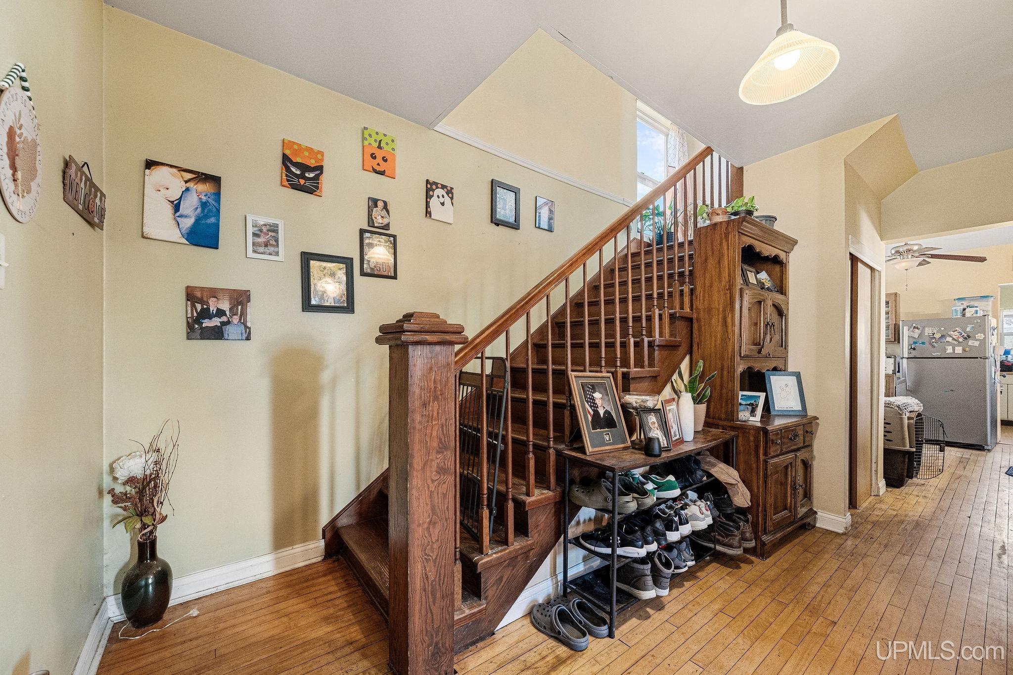 Homes for sale in Gwinn, MI | 211 N Pine St, Gwinn, MI 49841 | MLS# 50193201