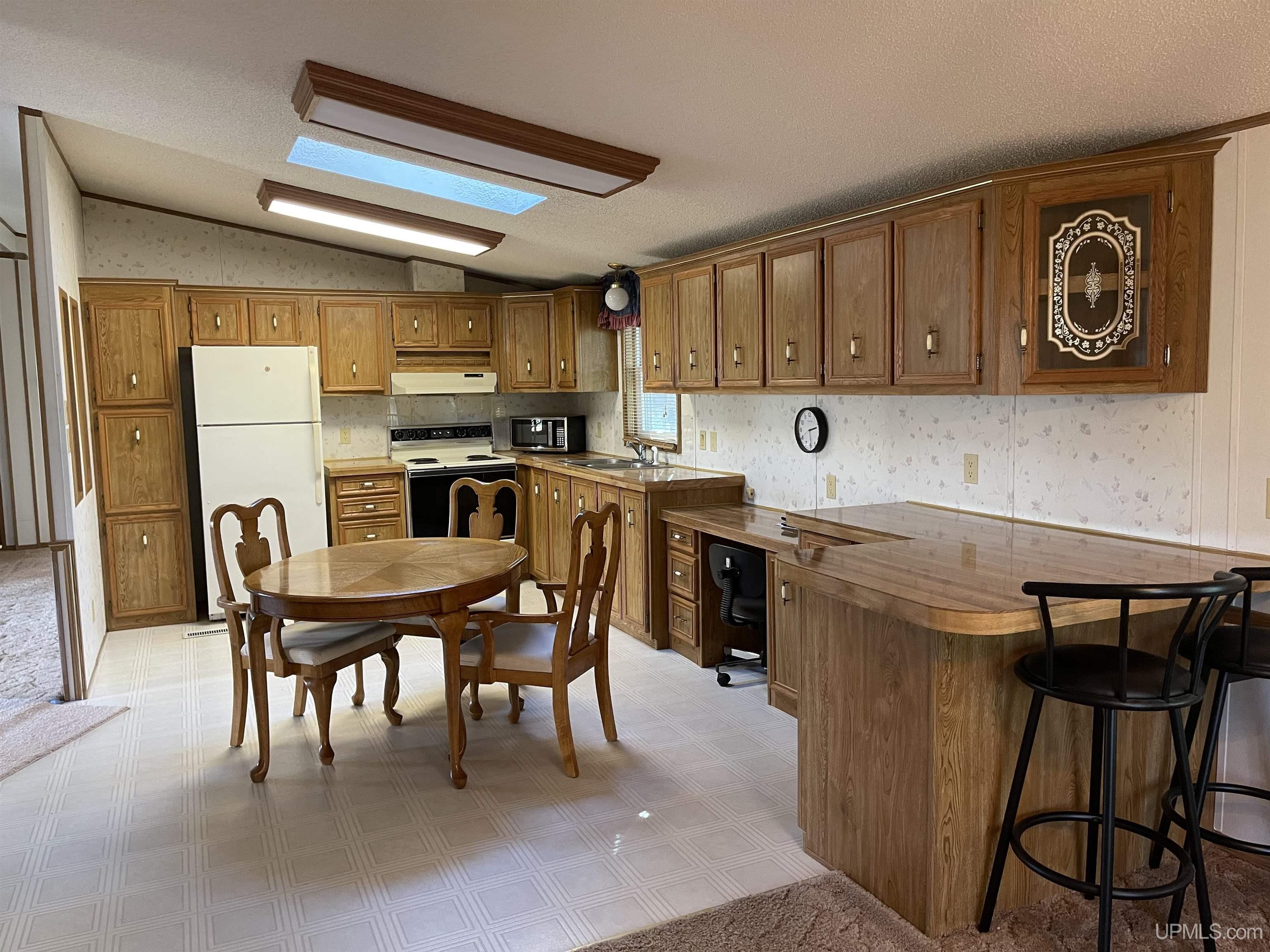 Homes for sale in Ironwood, MI | 705 N Luxmore St, Ironwood, MI 49938 | MLS# 50193239