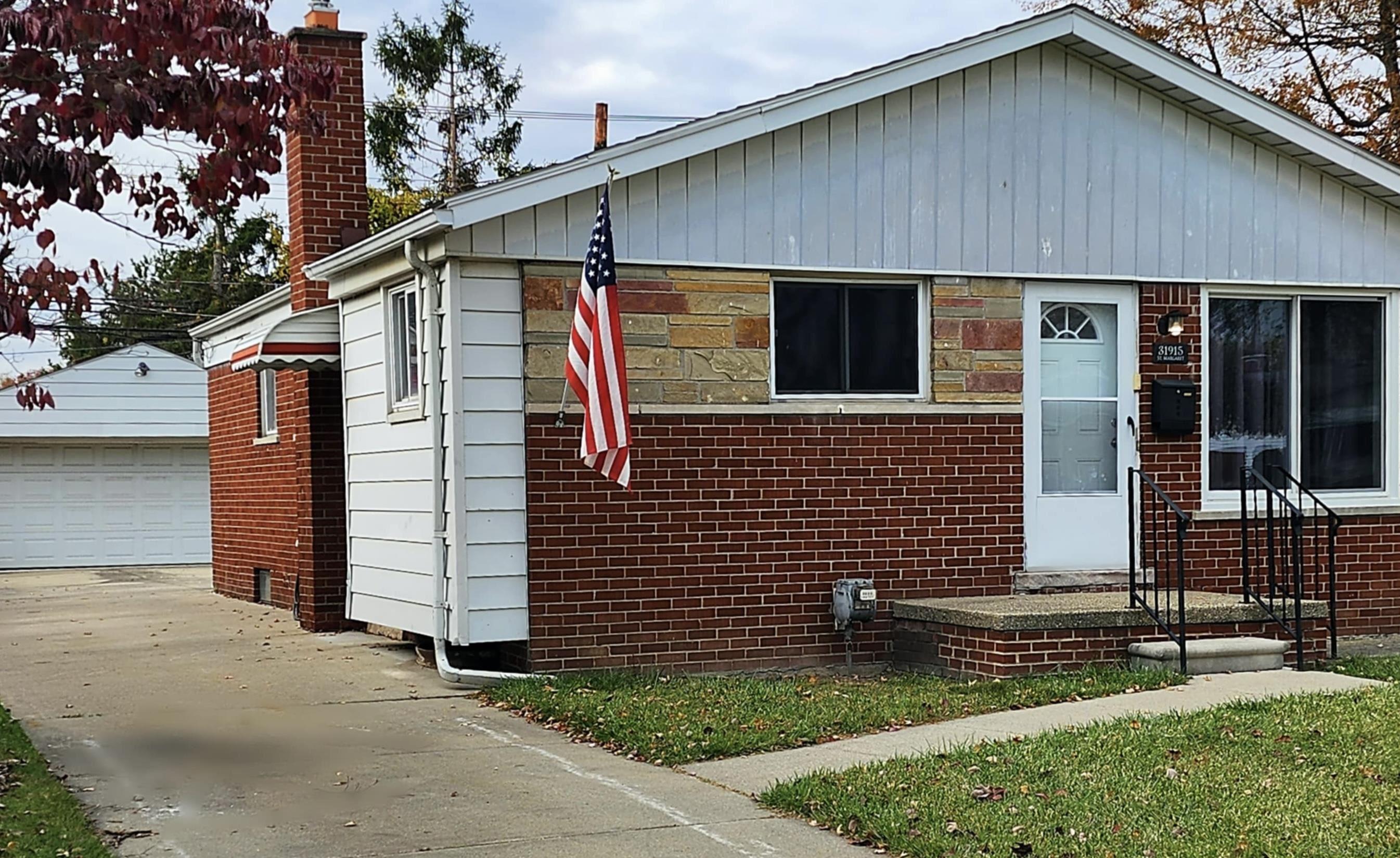 Homes for sale in Saint Clair Shores, MI | 31915 St Margaret St, Saint Clair Shores, MI 48082 | MLS# 50193241