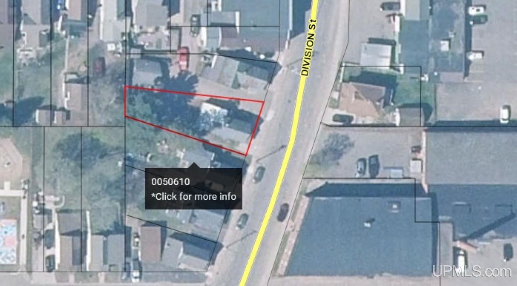 Homes for sale in Marquette, MI | 1212 Division St, Marquette, MI 49855 | MLS# 50193315