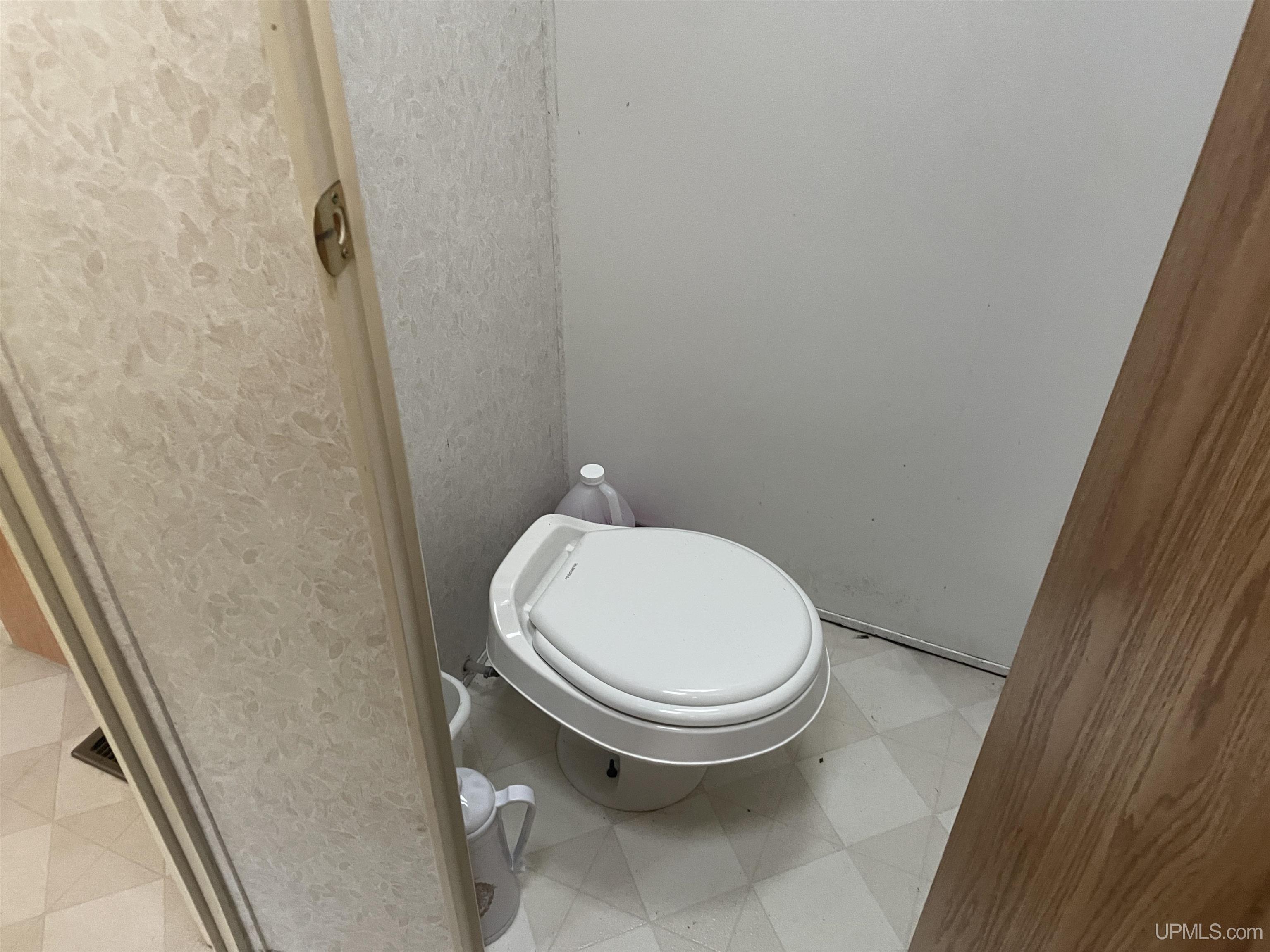 Homes for sale in Wausaukee T Wi, WI | N9732 Wasko Ln, Wausaukee T Wi, WI 54177 | MLS# 50193317