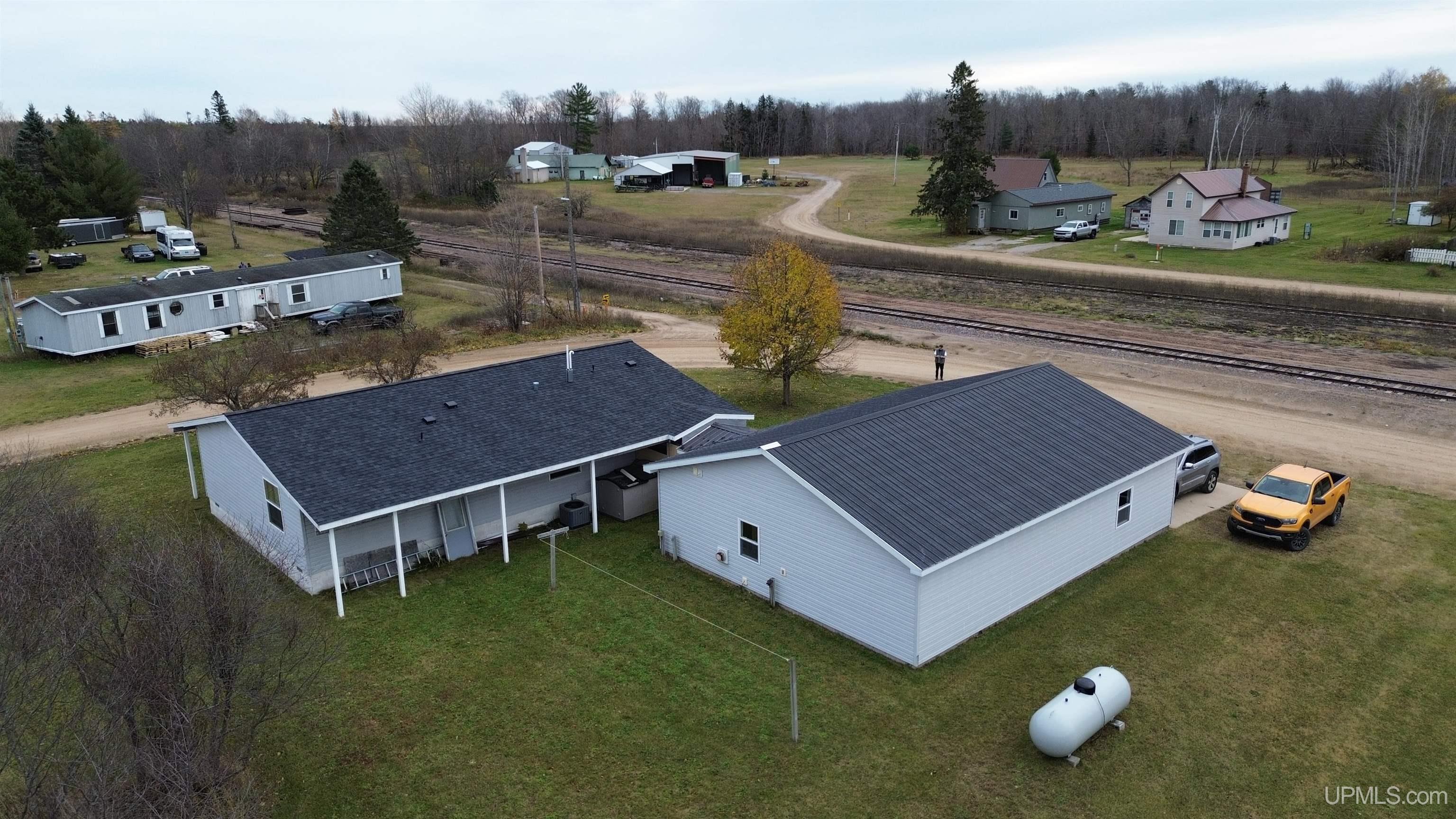 Homes for sale in Shingleton, MI | 12534 Railroad St, Shingleton, MI 49884 | MLS# 50193484