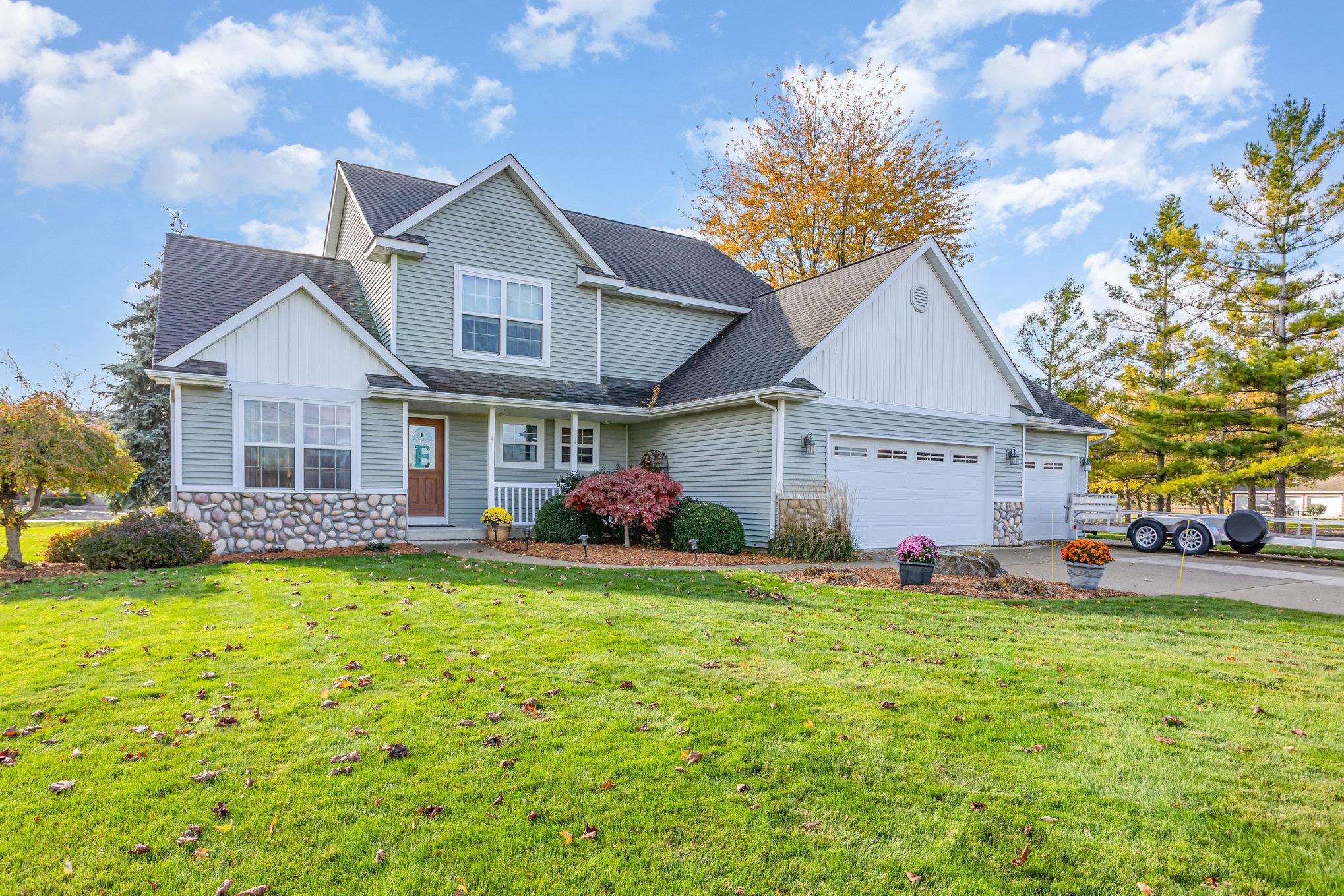 Homes for sale in Bay City, MI | 2364 E Hotchkiss Rd, Bay City, MI 48706 | MLS# 50193494