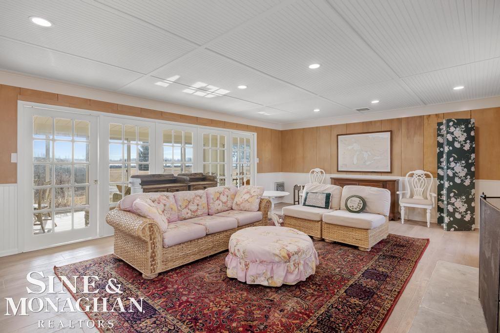 Homes for sale in Harsens Island, MI | 9811 S Channel Dr, Harsens Island, MI 48028 | MLS# 50193548