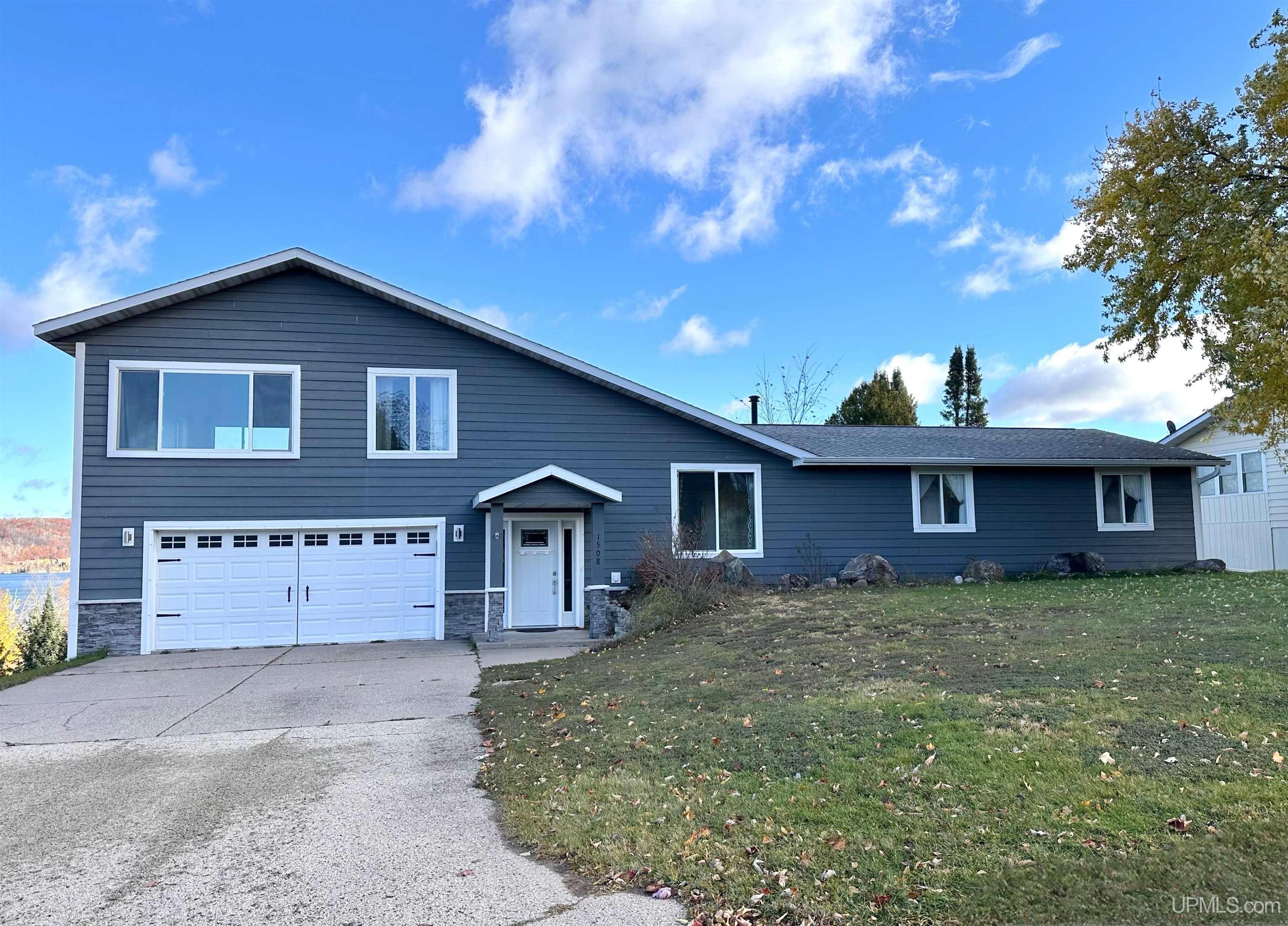 Homes for sale in Iron Mountain, MI | 1508 S Grant St, Iron Mountain, MI 49801 | MLS# 50193575