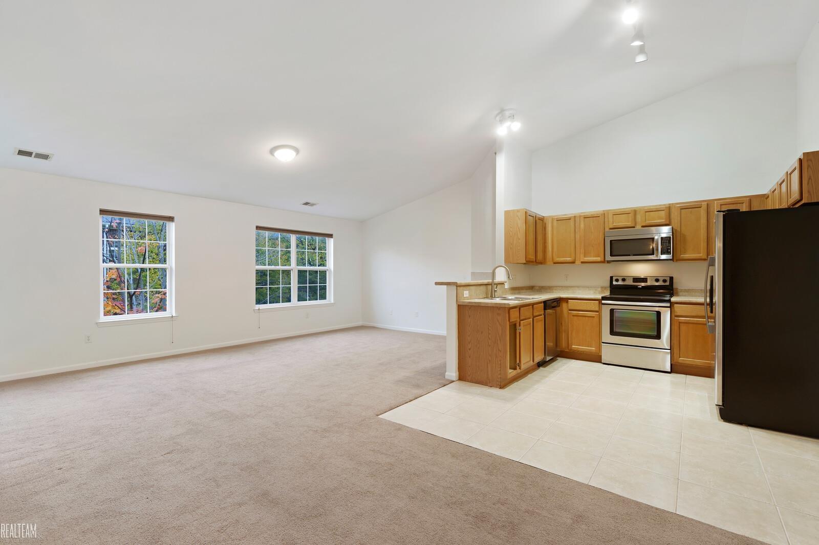 Homes for sale in Sterling Heights, MI | 43117 Burlington Dr, Sterling Heights, MI 48312 | MLS# 50193619