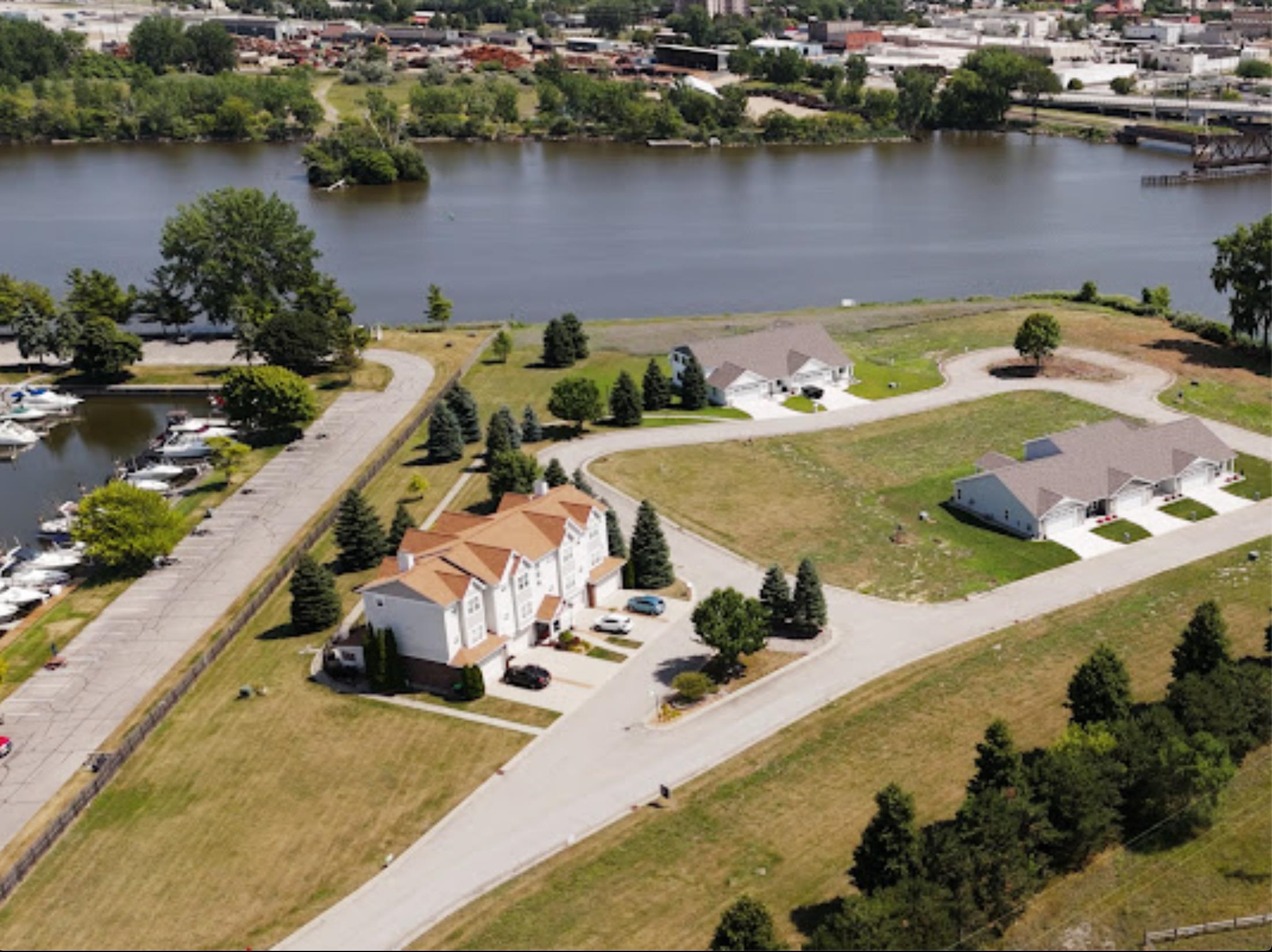 Homes for sale in Bay City, MI | 18 Or 20 Cove Dr, Bay City, MI 48706 | MLS# 50193659