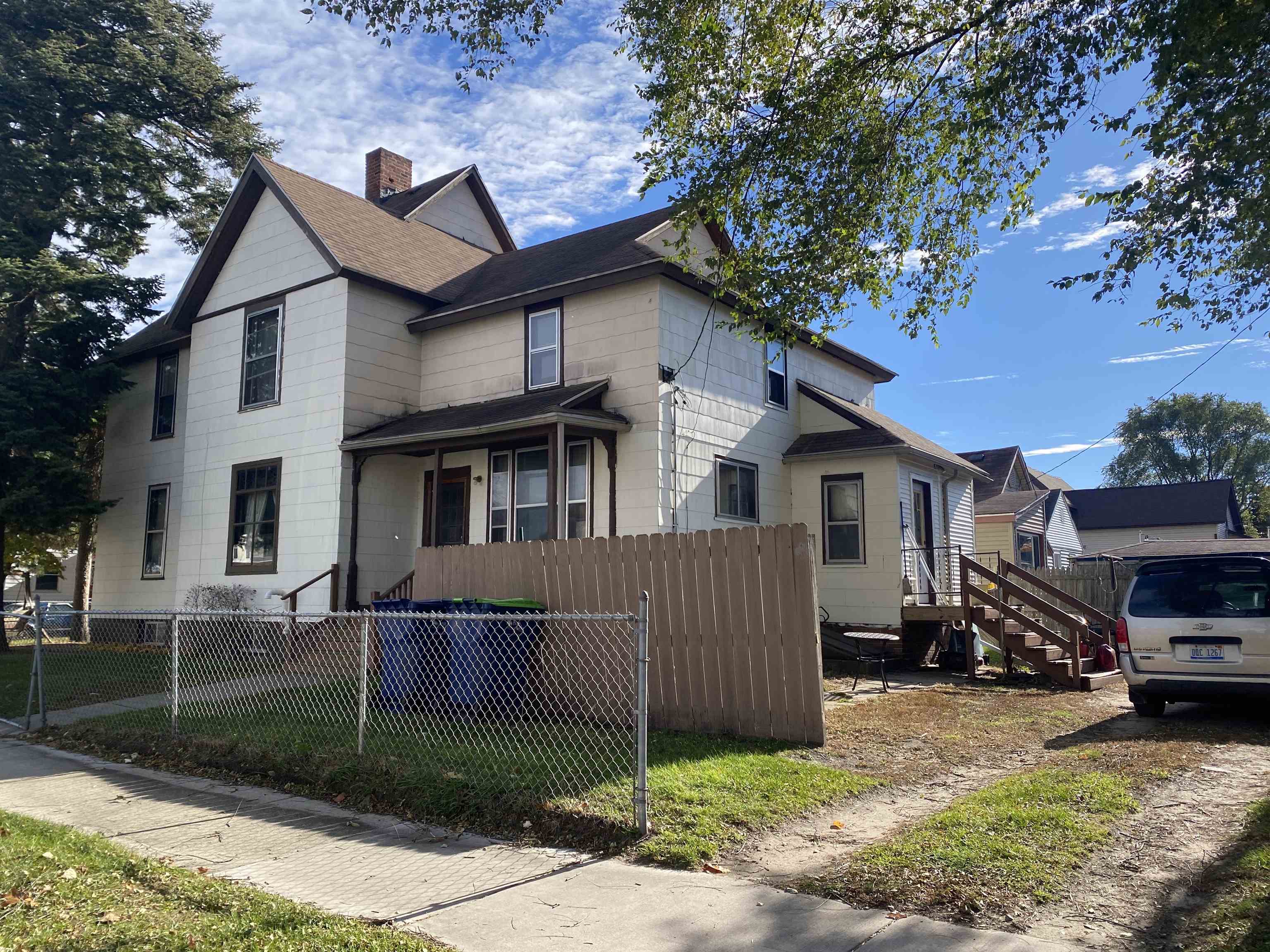 Homes for sale in Bay City, MI | 611 Litchfield St, Bay City, MI 48706 | MLS# 50193681