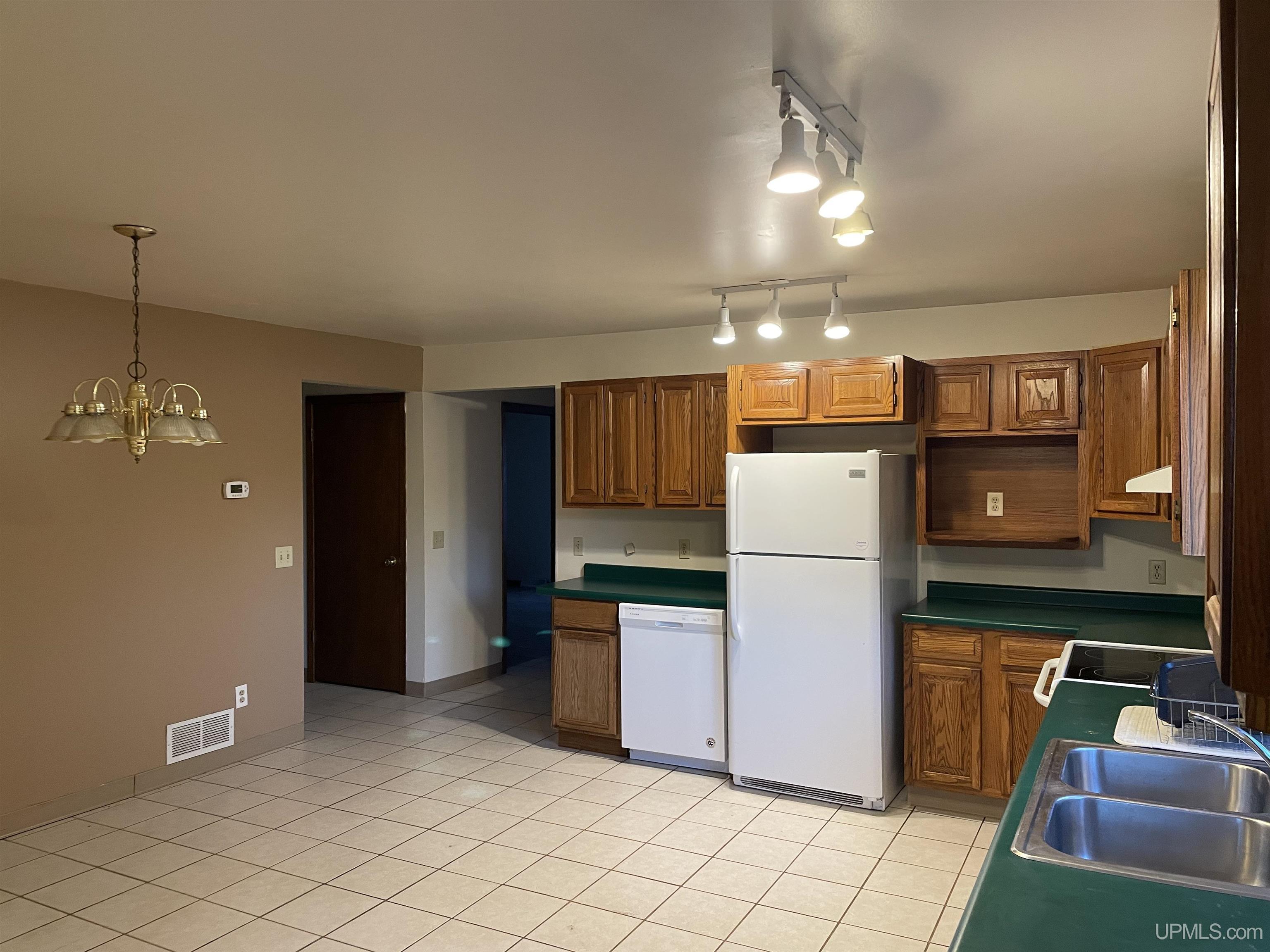 Homes for sale in Amberg T Wi, WI | N15033 Dutton Ave, Amberg T Wi, WI 54102 | MLS# 50193694