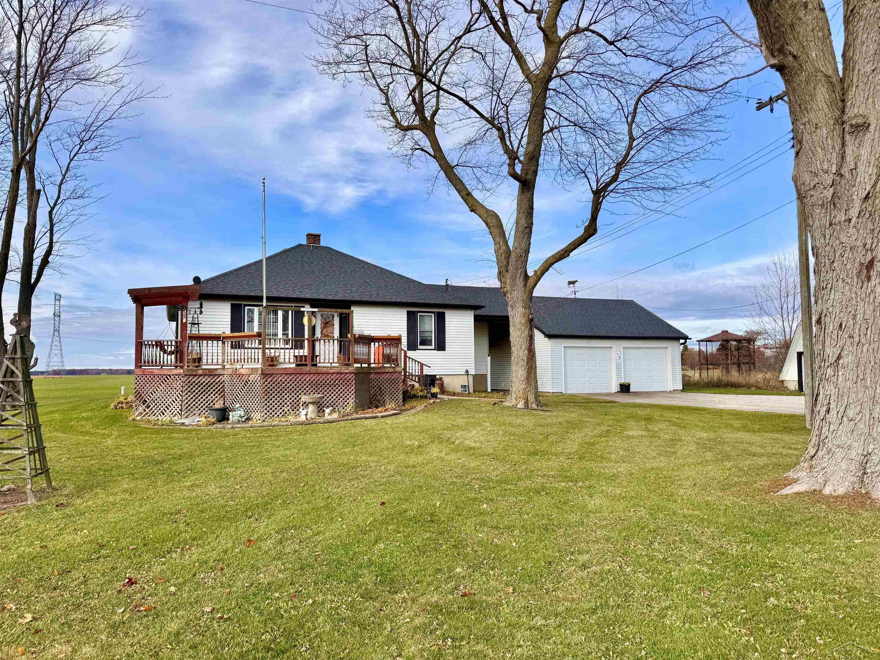 Homes for sale in Hemlock, MI | 4190 S Raucholz Rd, Hemlock, MI 48626 | MLS# 50193943