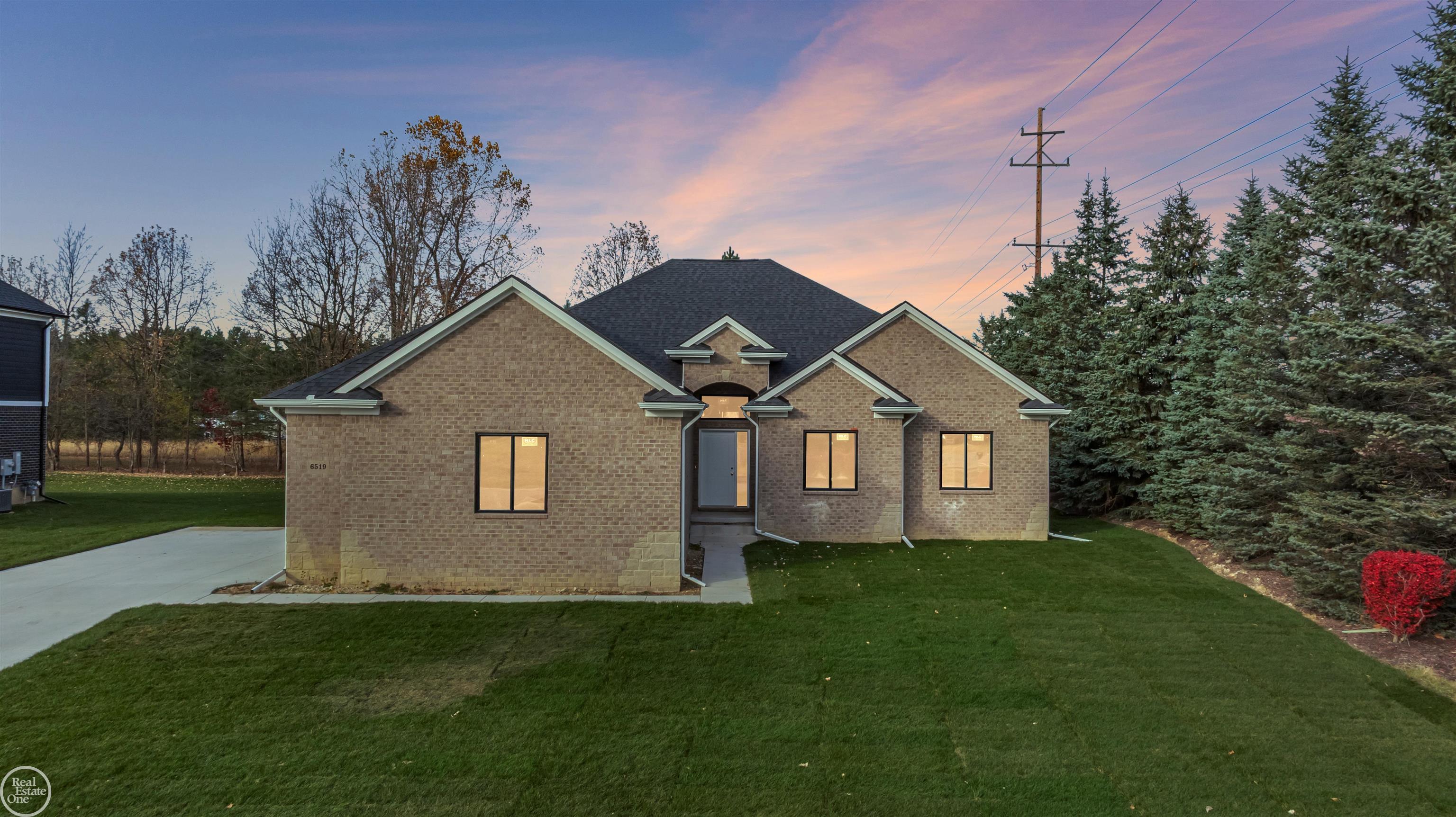 Homes for sale in Grand Blanc, MI | 6519 Jamie Ln, Grand Blanc, MI 48439 | MLS# 50193958