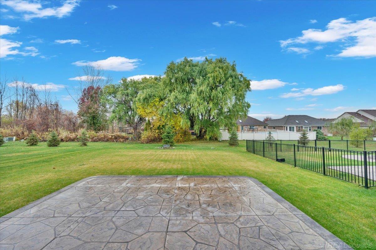 Homes for sale in Chesterfield, MI | 51341 Mayfield Dr, Chesterfield, MI 48047 | MLS# 50193974