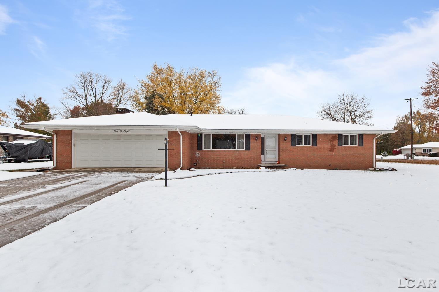 Homes for sale in Blissfield, MI | 108 River Dr, Blissfield, MI 49228 | MLS# 50193993