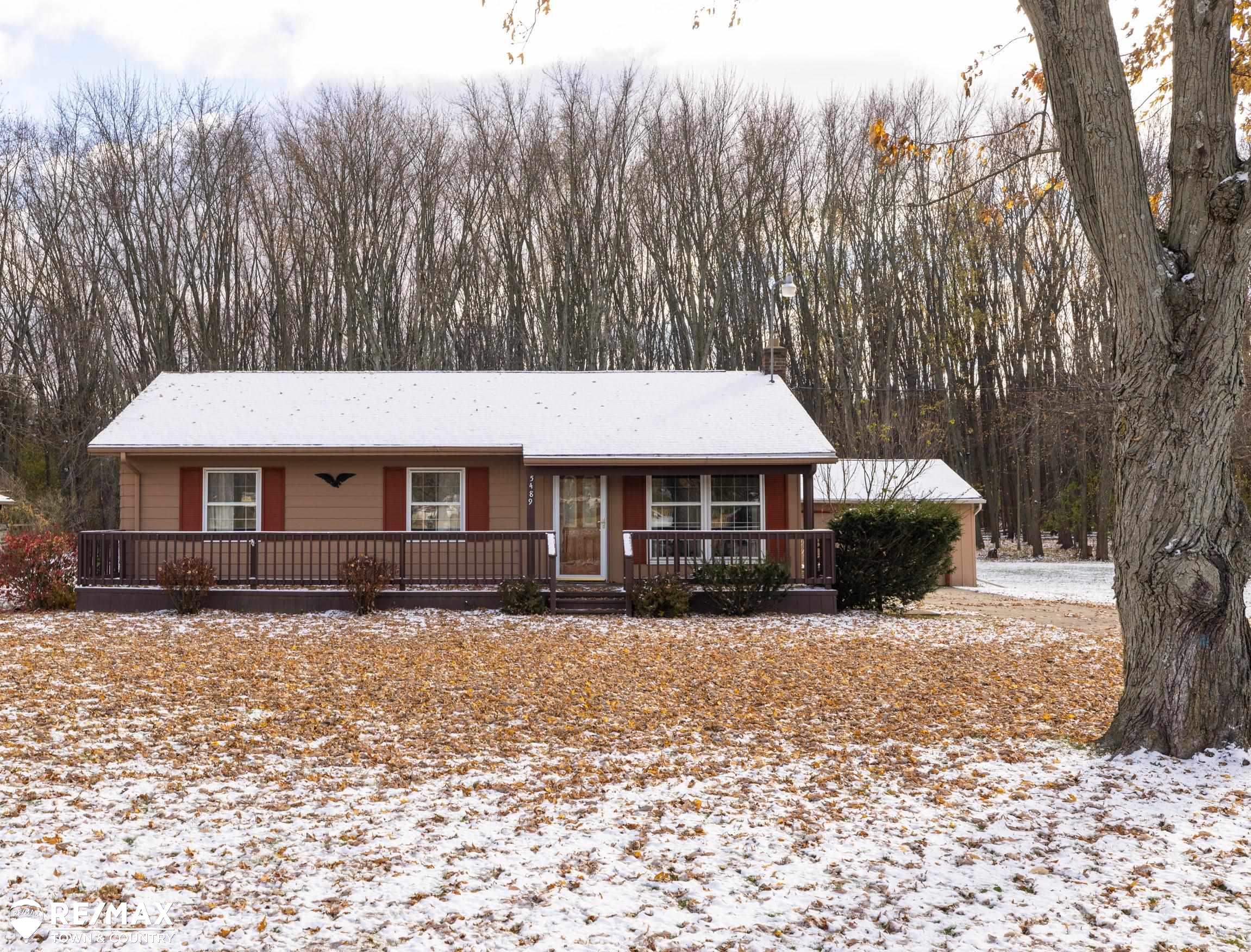 Homes for sale in Flint, MI | 5489 Brobeck St, Flint, MI 48532 | MLS# 50194025