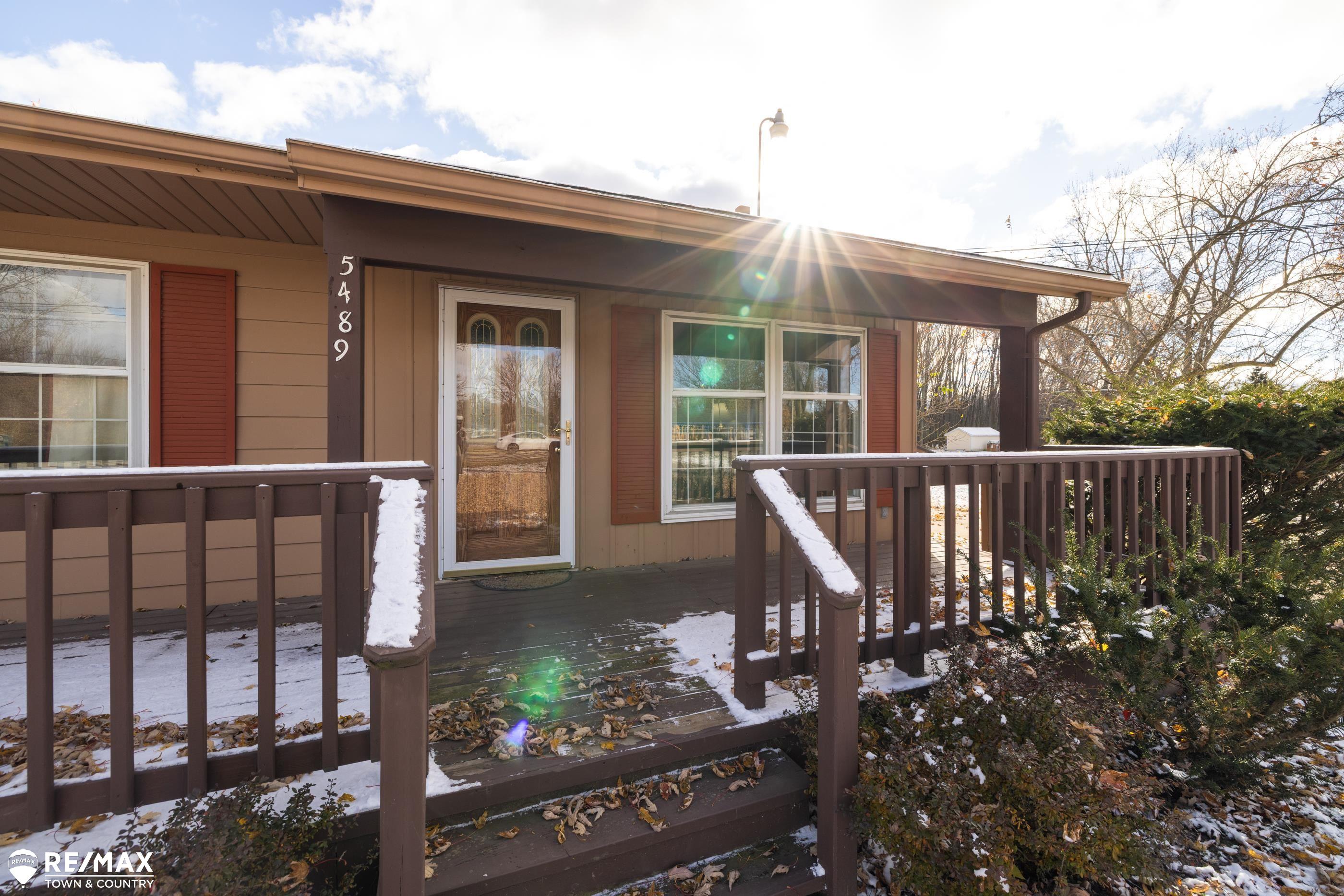 Homes for sale in Flint, MI | 5489 Brobeck St, Flint, MI 48532 | MLS# 50194025