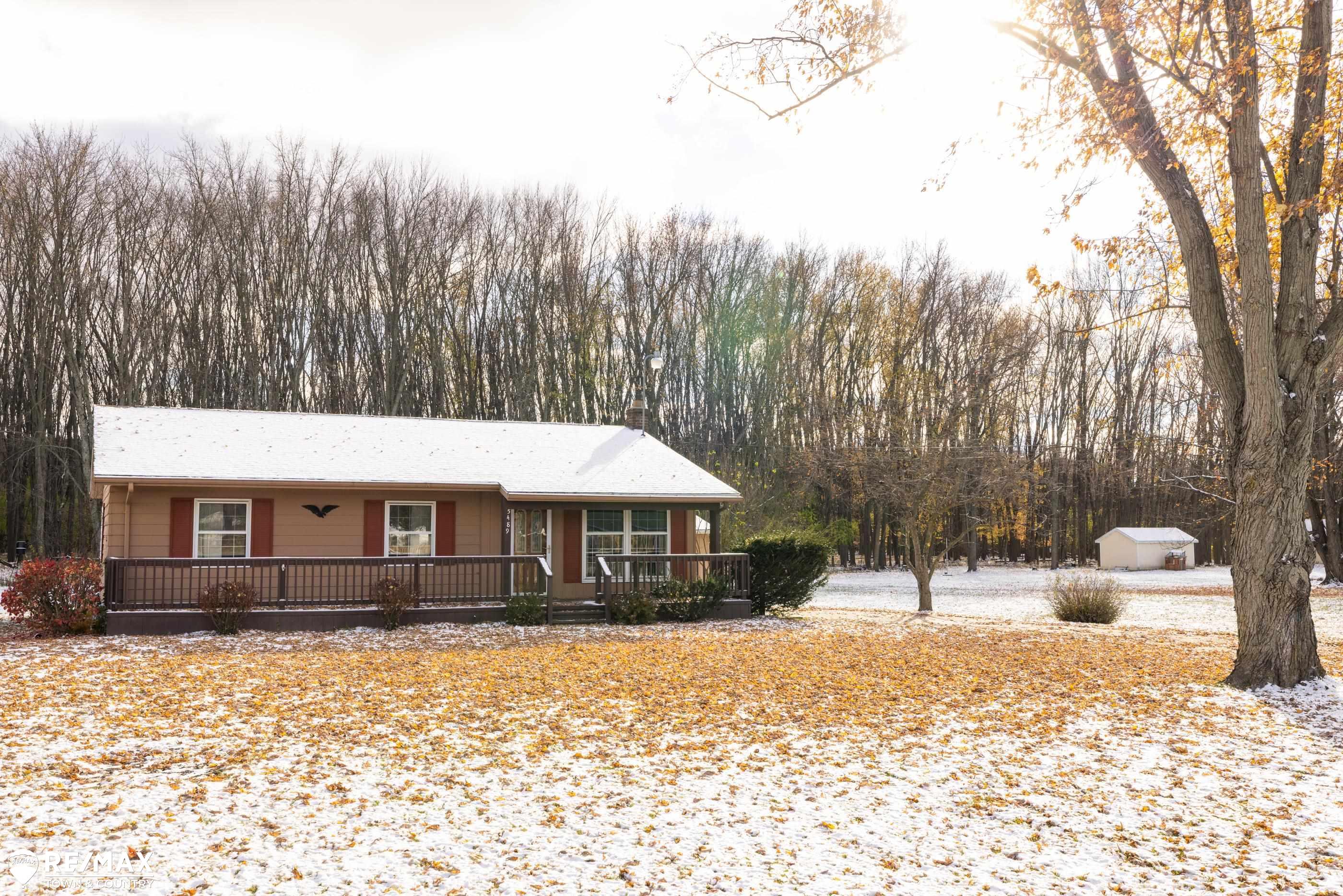 Homes for sale in Flint, MI | 5489 Brobeck St, Flint, MI 48532 | MLS# 50194025