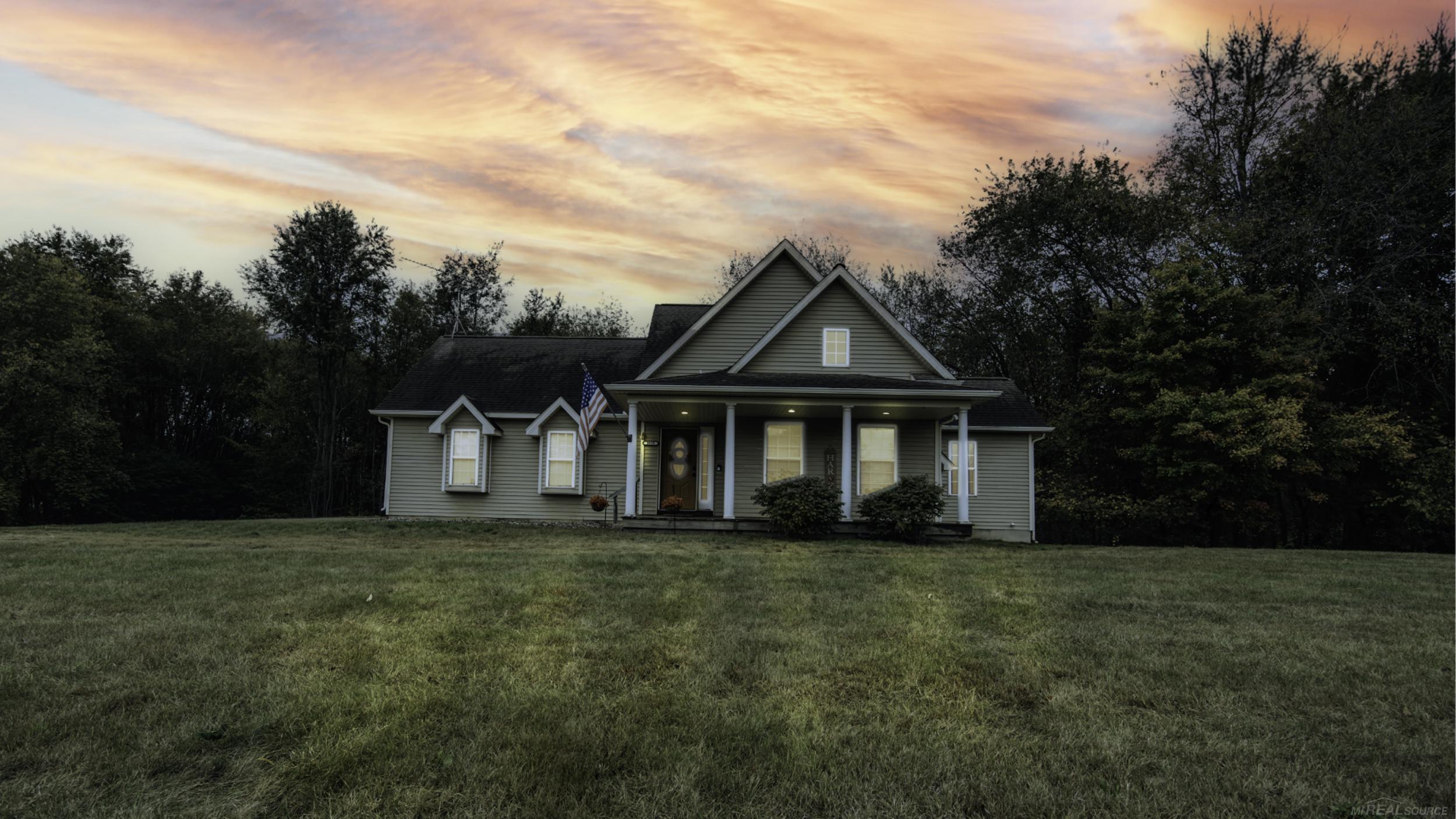 Homes for sale in Fowlerville, MI | 3955 Hogback Rd, Fowlerville, MI 48836 | MLS# 50194045