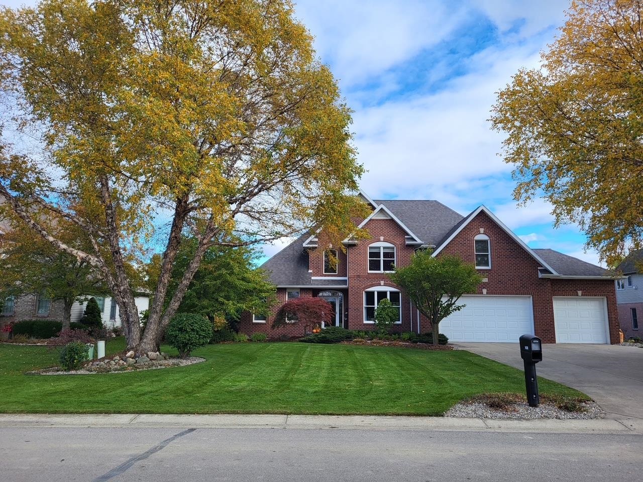 Homes for sale in Essexville, MI | 1438 Wallinda Rd, Essexville, MI 48732 | MLS# 50194067