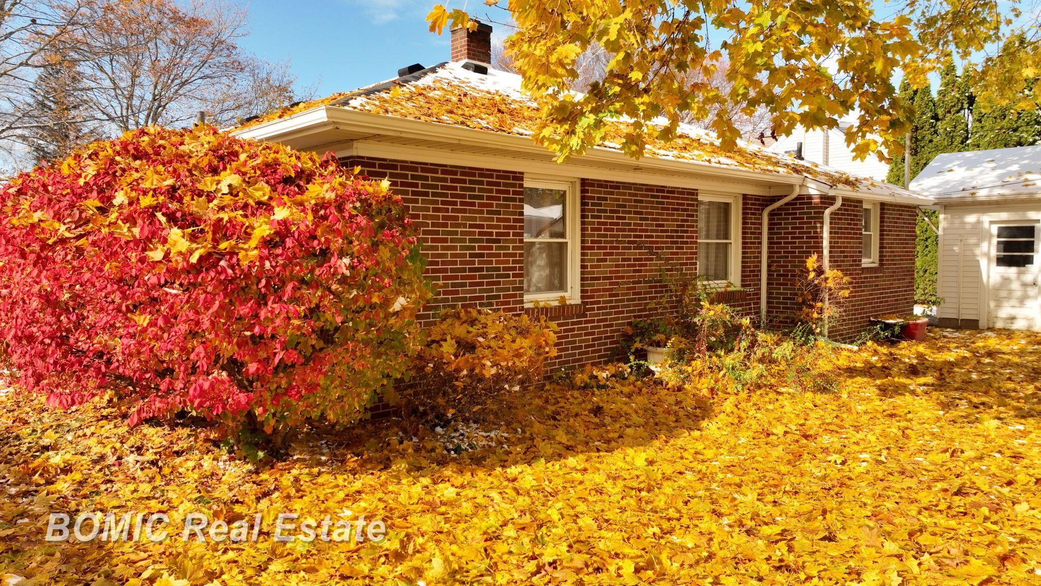 Homes for sale in Frankenmuth, MI | 327 Kern St, Frankenmuth, MI 48734 | MLS# 50194088