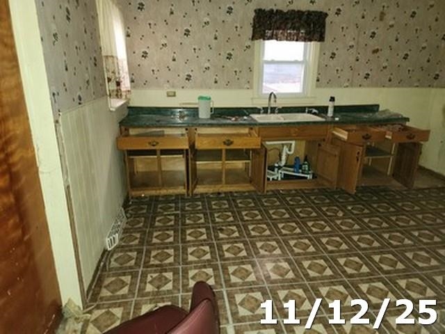 Homes for sale in Bay City, MI | 600 Wilson St, Bay City, MI 48708 | MLS# 50194148