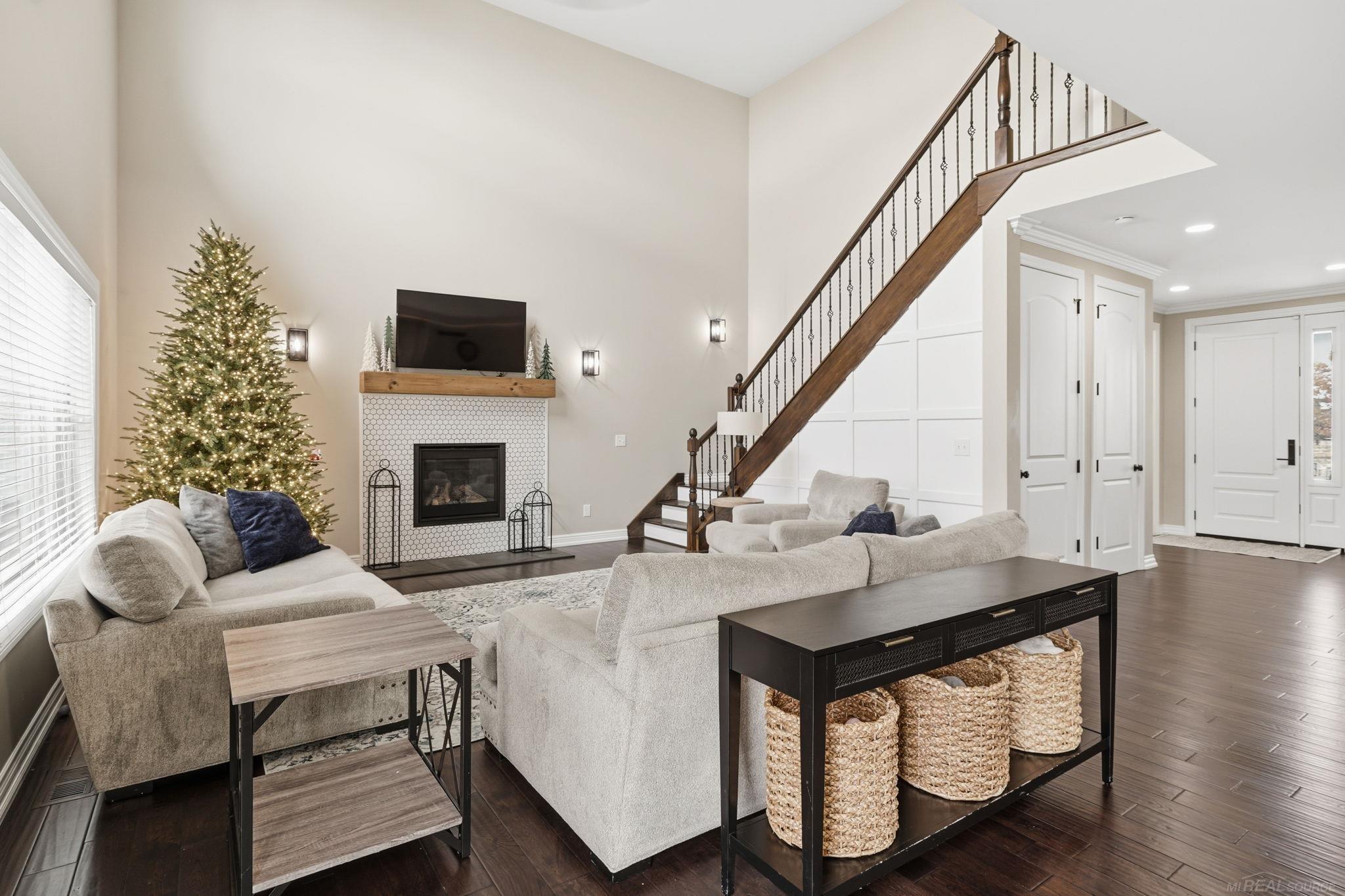 Homes for sale in Oxford, MI | 922 Chelsea Blvd, Oxford, MI 48371 | MLS# 50194149