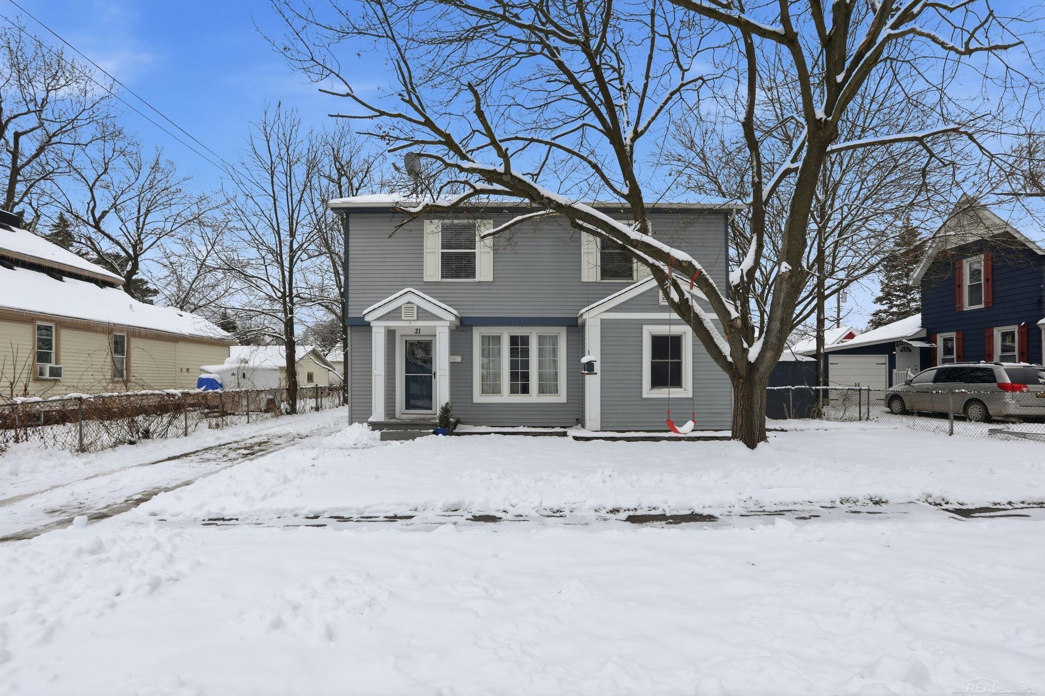 Homes for sale in Lake Orion, MI | 21 N Andrews St, Lake Orion, MI 48362 | MLS# 50195478