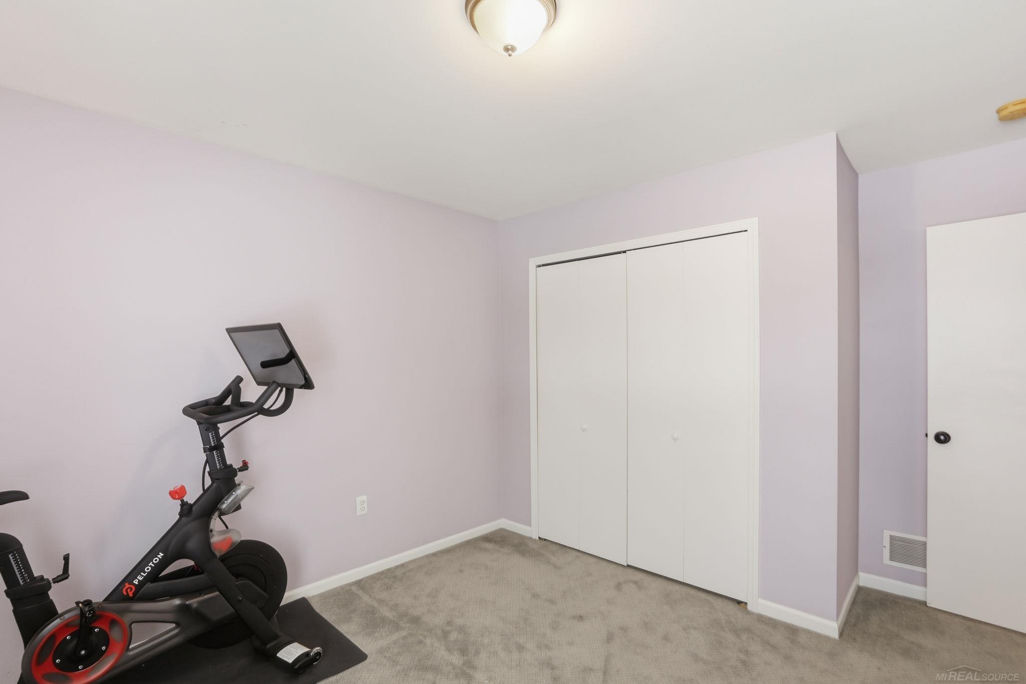 Homes for sale in Lake Orion, MI | 21 N Andrews St, Lake Orion, MI 48362 | MLS# 50195478