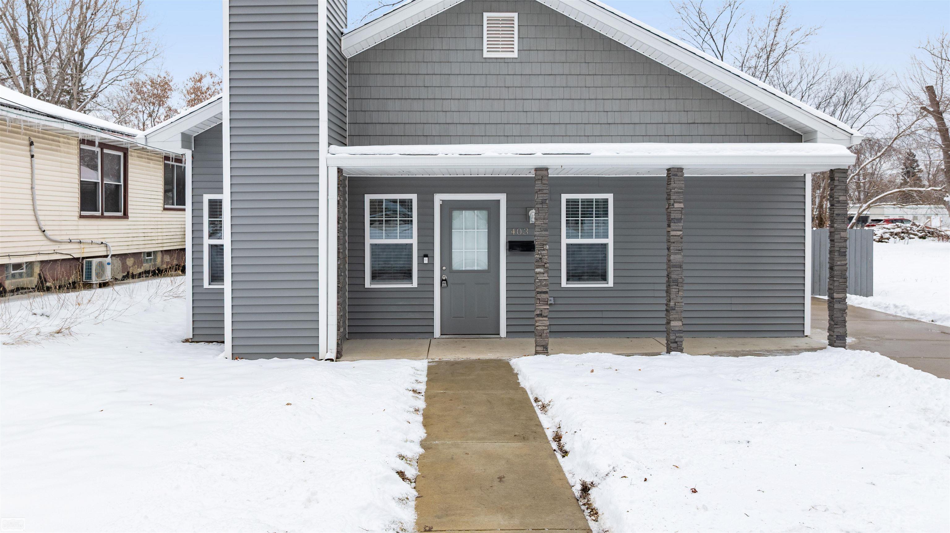 Homes for sale in Pontiac, MI | 403 Voorheis St, Pontiac, MI 48341 | MLS# 50195507