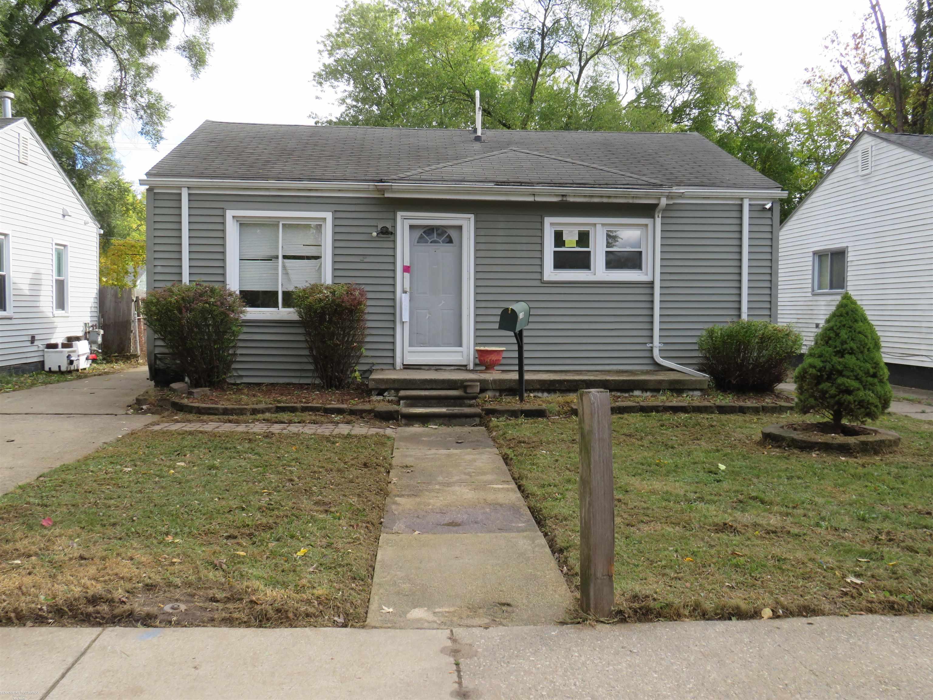 Homes for sale in Warren, MI | 21106 Audrey St, Warren, MI 48091 | MLS# 50195570