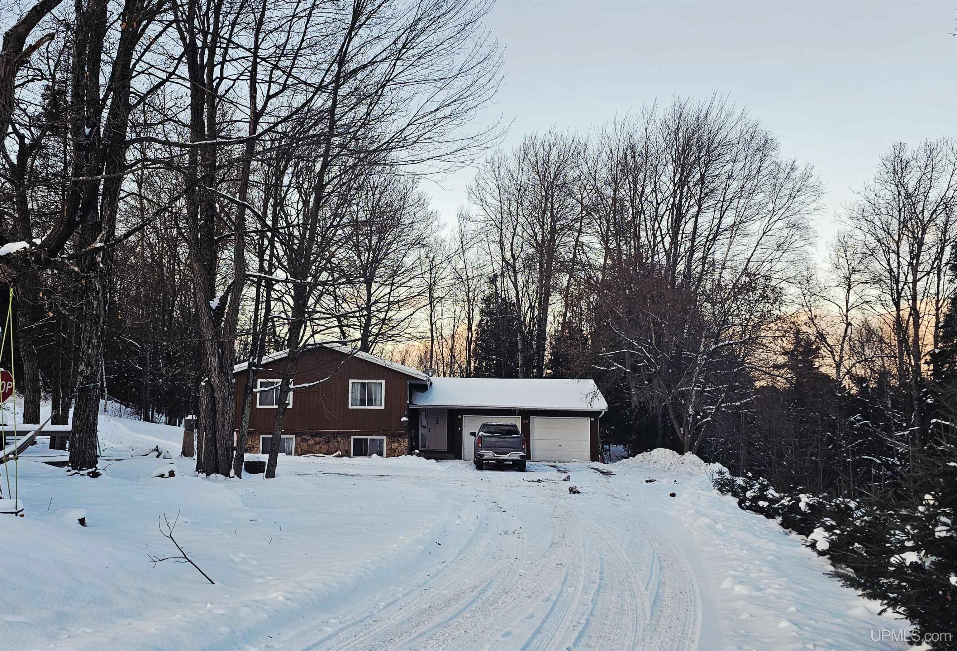 Homes for sale in Gwinn, MI | 550 W M-35 Hwy, Gwinn, MI 49841 | MLS# 50195613