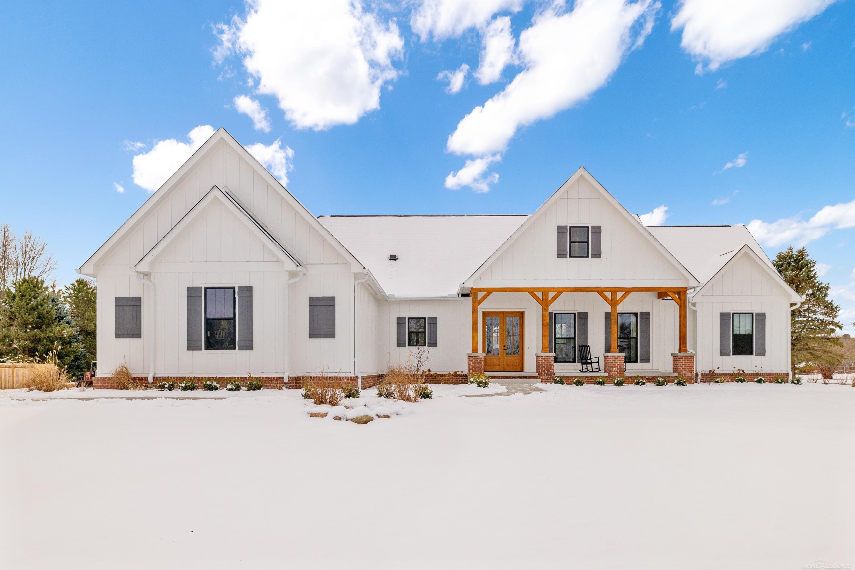 Homes for sale in Armada, MI | 21572 34 Mile Rd, Armada, MI 48005 | MLS# 50195639