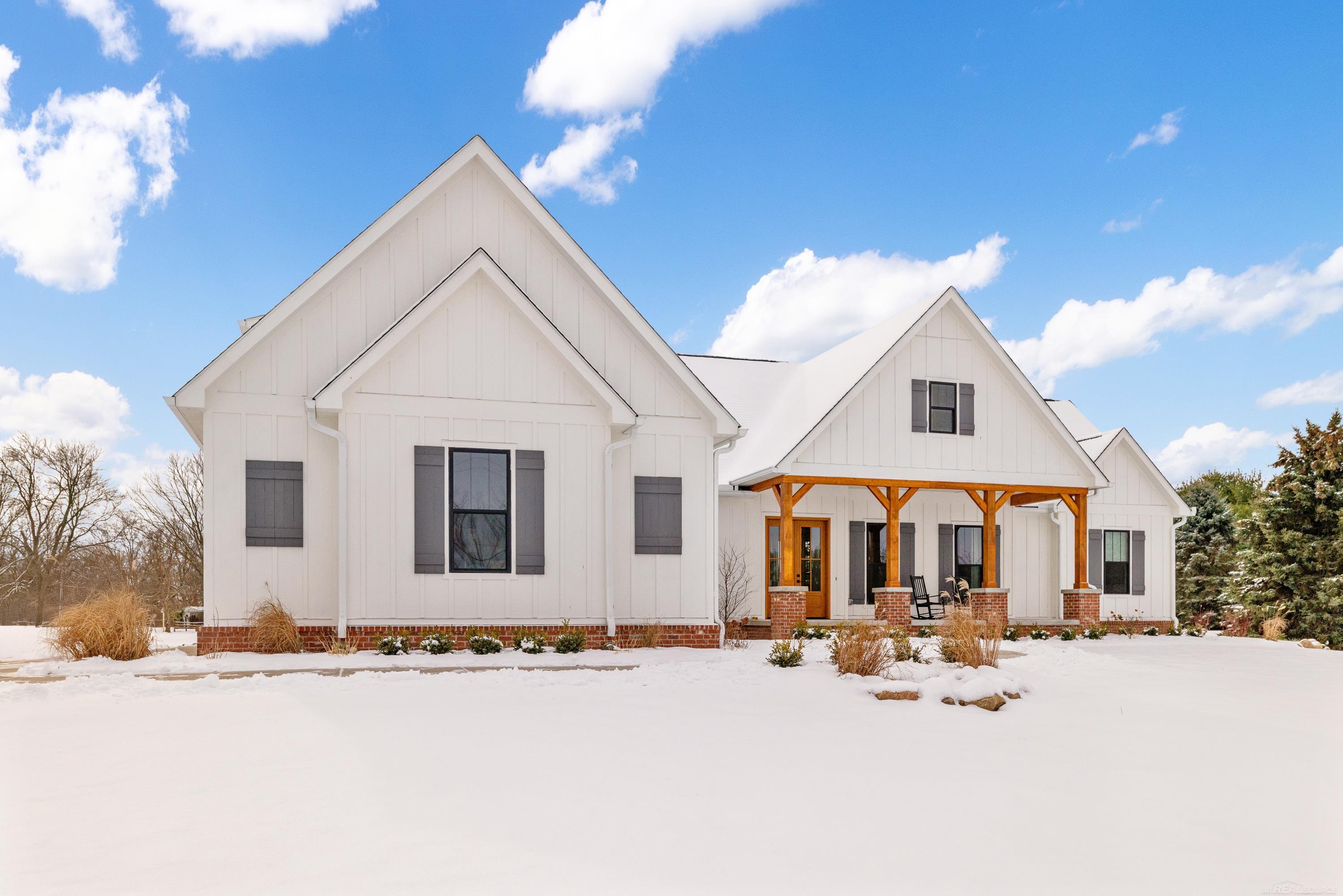 Homes for sale in Armada, MI | 21572 34 Mile Rd, Armada, MI 48005 | MLS# 50195639