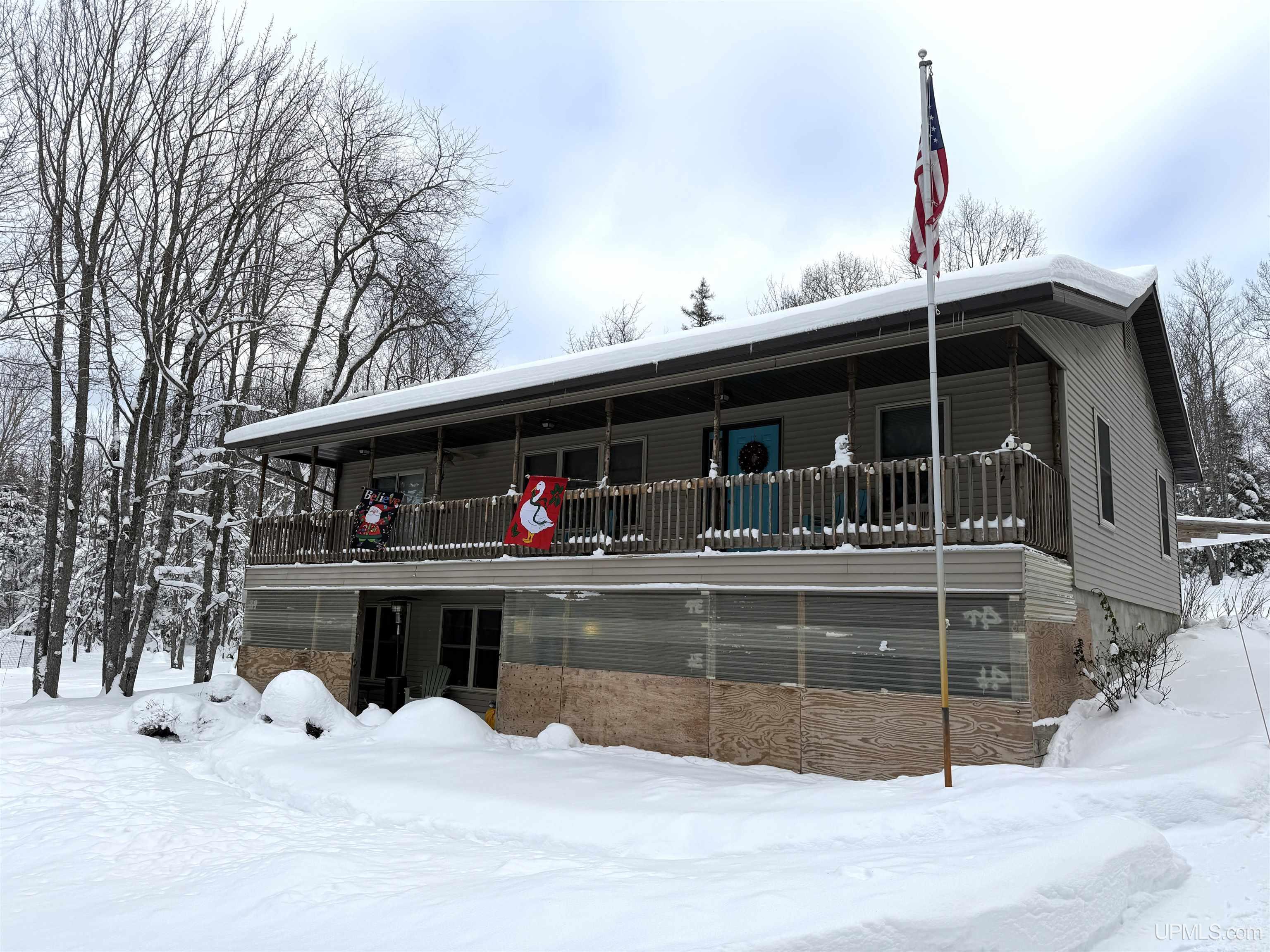 Homes for sale in Negaunee, MI | 132 S Basin Dr, Negaunee, MI 49866 | MLS# 50195670