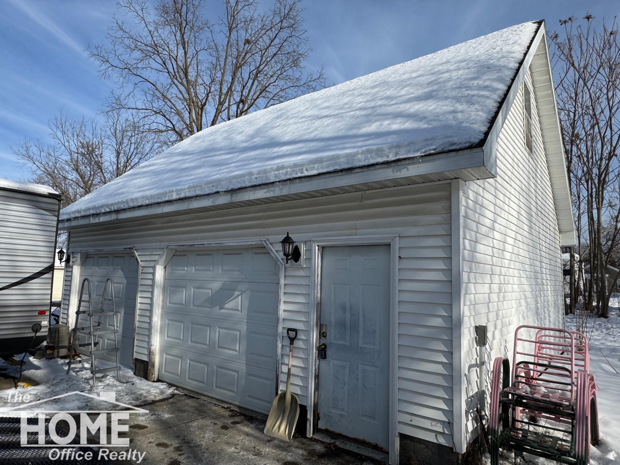 Homes for sale in Owosso, MI | 721 Wright Ave, Owosso, MI 48867 | MLS# 50195717