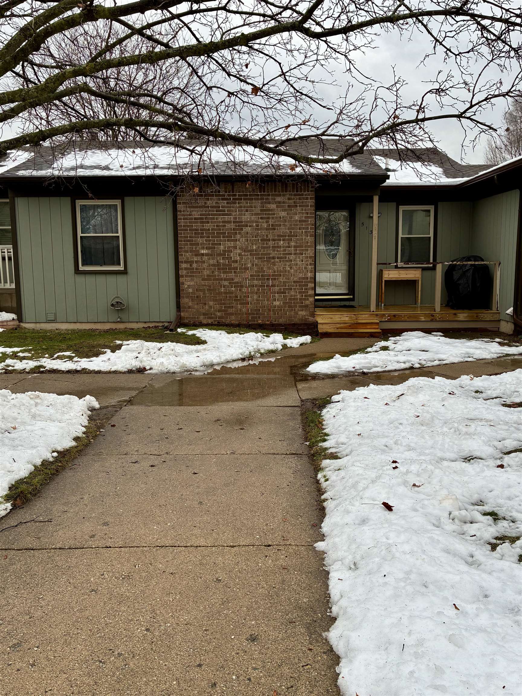 Homes for sale in De Witt, MI | 513 N Scott St, De Witt, MI 48820 | MLS# 50195904