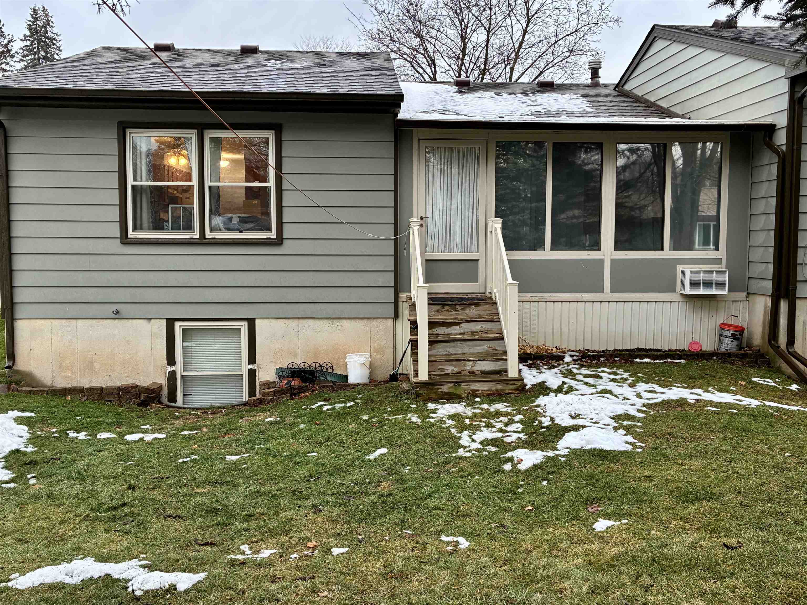 Homes for sale in De Witt, MI | 513 N Scott St, De Witt, MI 48820 | MLS# 50195904