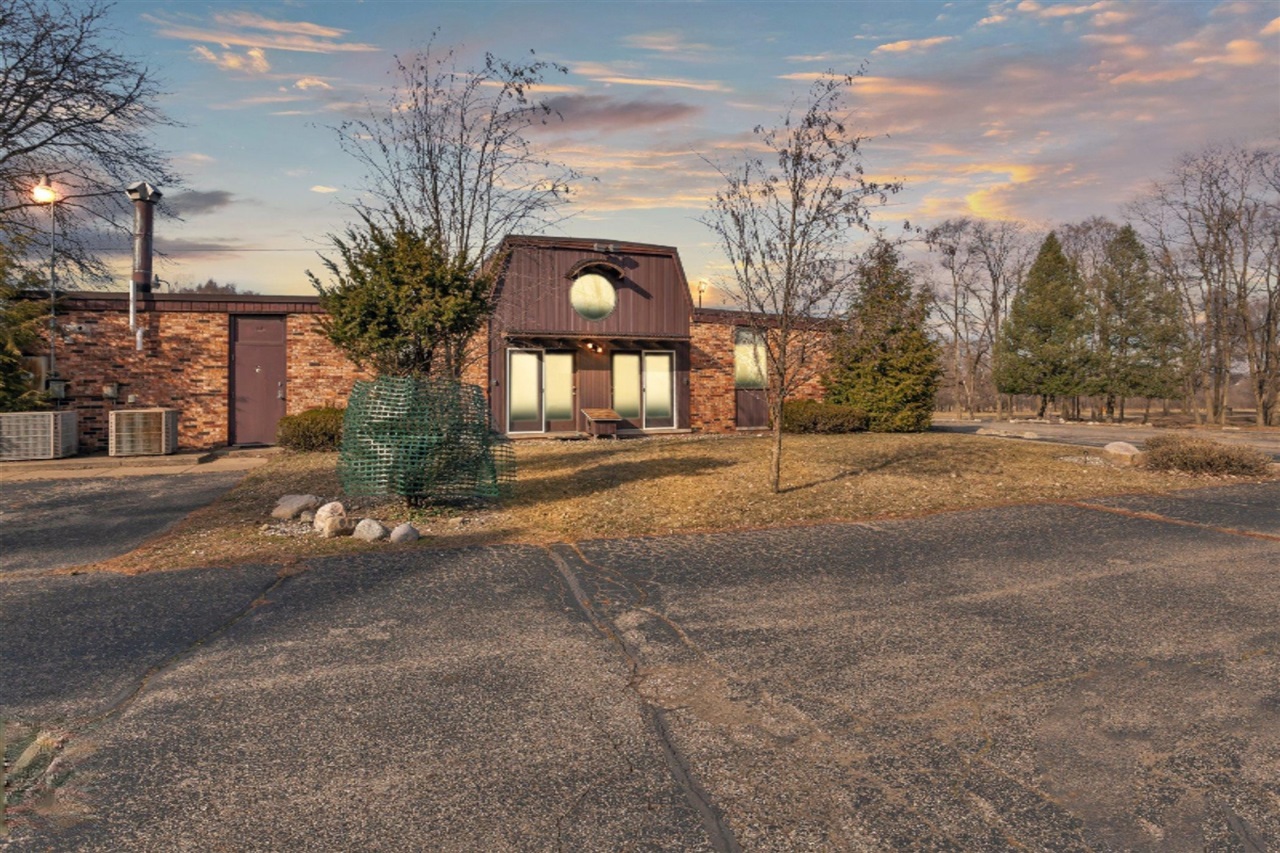 Homes for sale in Springfield, MI | 465 Avenue C, Springfield, MI 49037 | MLS# 70182455