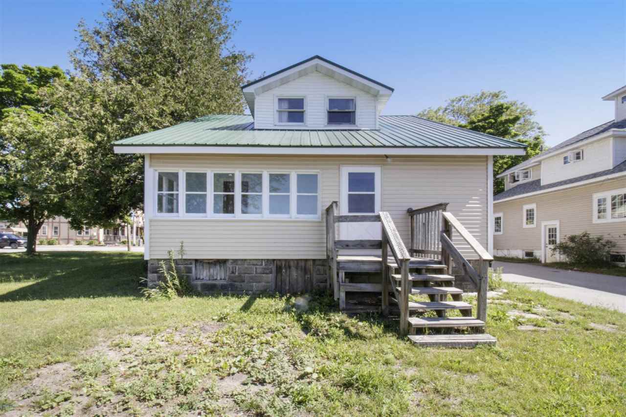 Homes for sale in Onekama, MI | 5117 Main St, Onekama, MI 49675 | MLS# 70261350