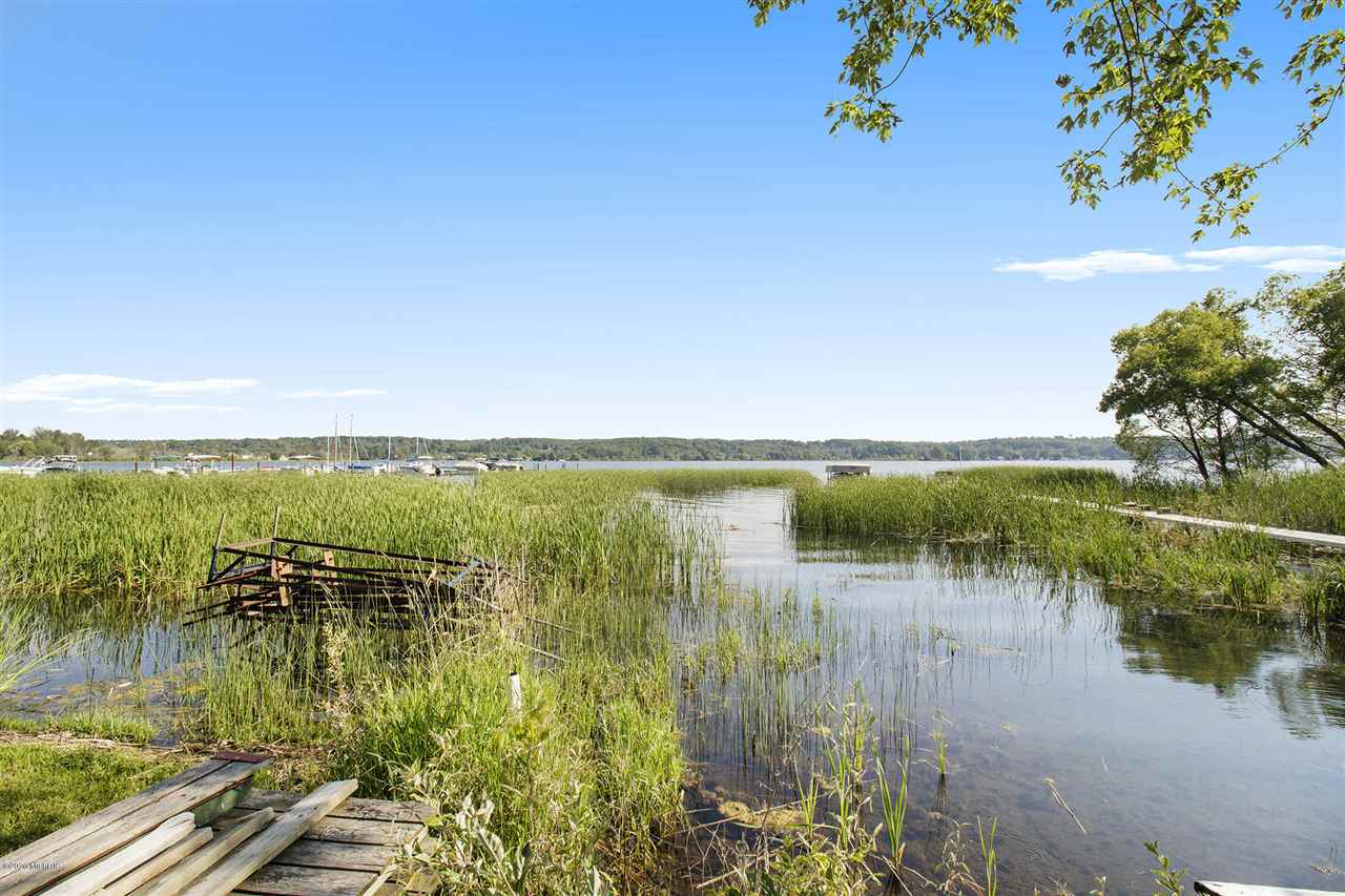 Homes for sale in Onekama, MI | 5117 Main St, Onekama, MI 49675 | MLS# 70261350