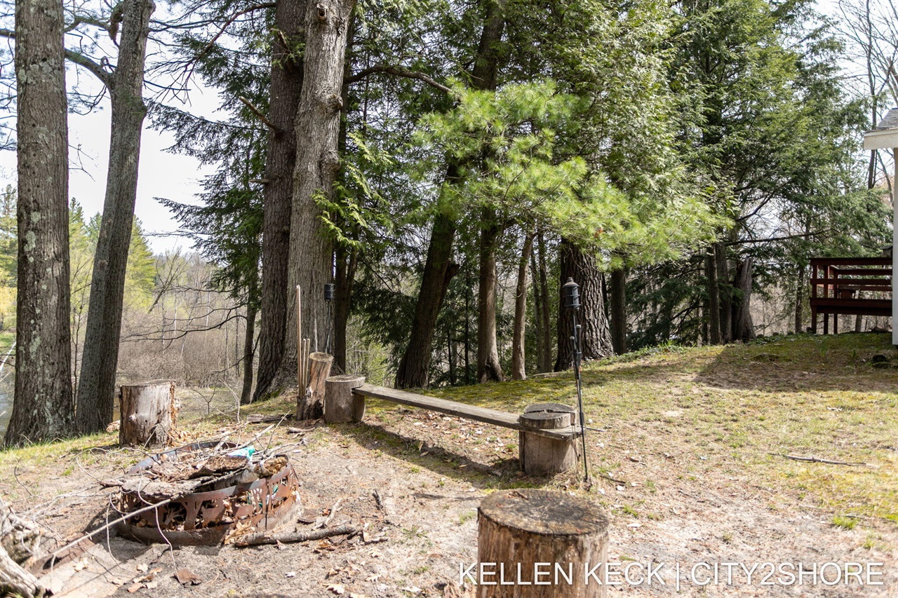 Homes for sale in Free Soil, MI | 5624 E Bennett Rd, Free Soil, MI 49411 | MLS# 70310228