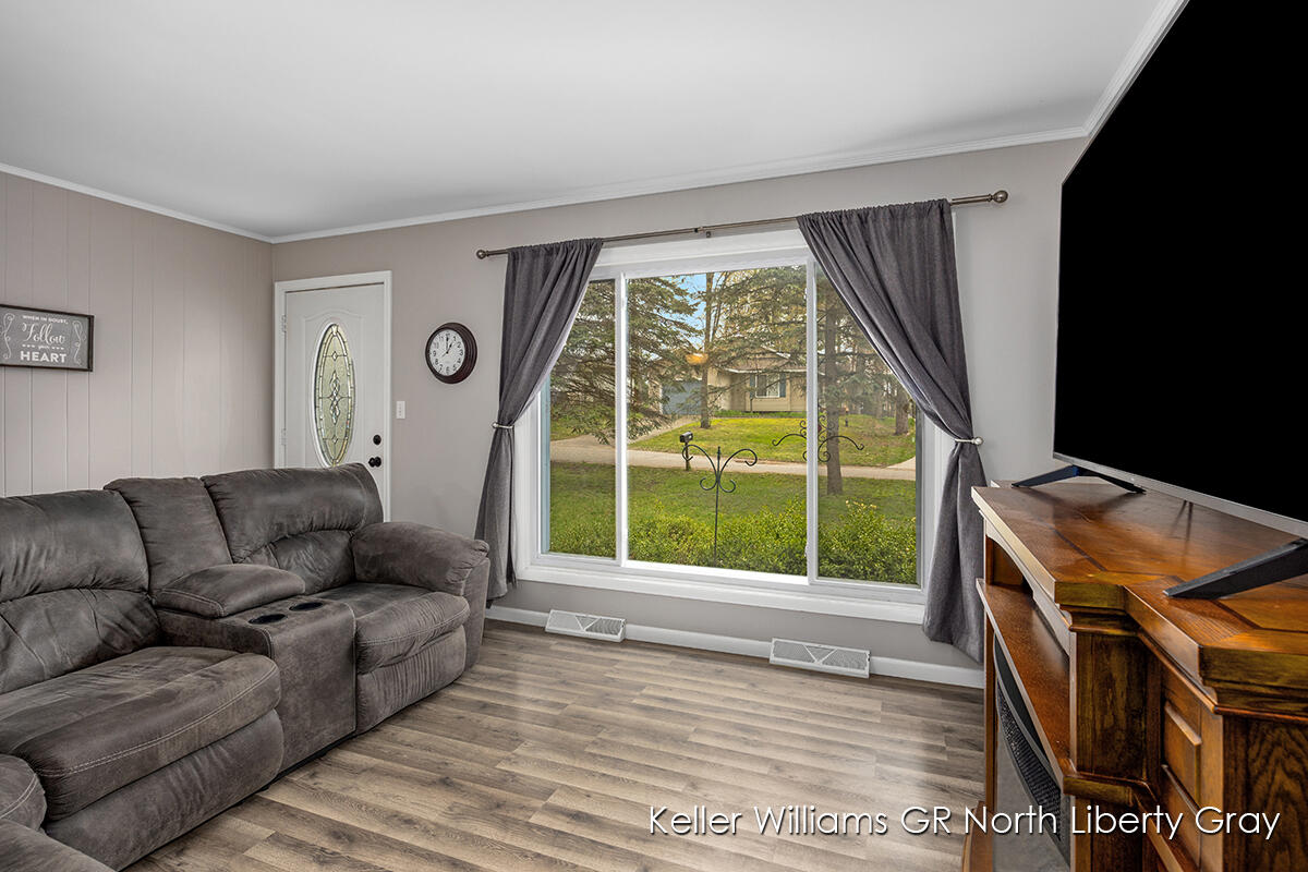 Homes for sale in Canadian Lakes, MI | 7603 8th Street, Canadian Lakes, MI 49346 | MLS# 70311520