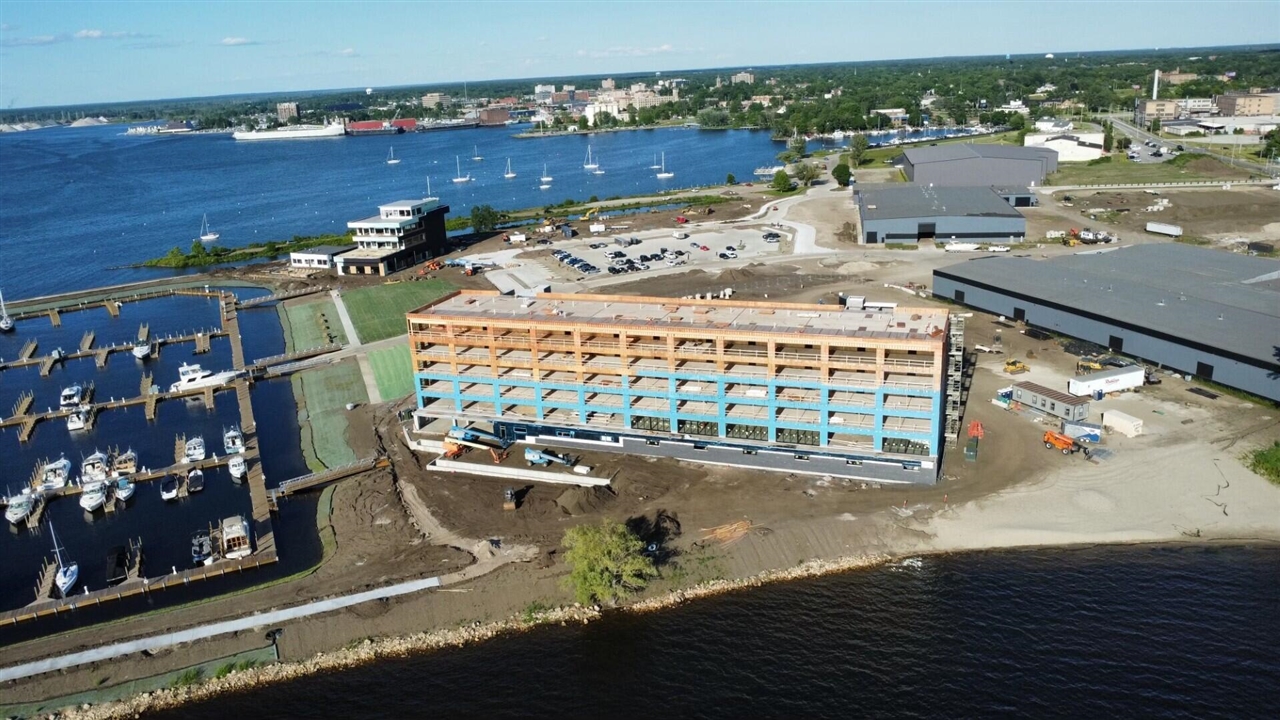 Homes for sale in Muskegon, MI | 901 Adelaide Cir #303, Muskegon, MI 49441 | MLS# 70314716