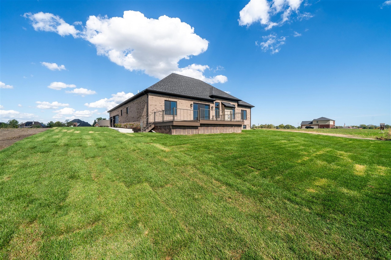 Homes for sale in Newport, MI | 8127 Hunters Ridge Dr, Newport, MI 48166 | MLS# 70384142