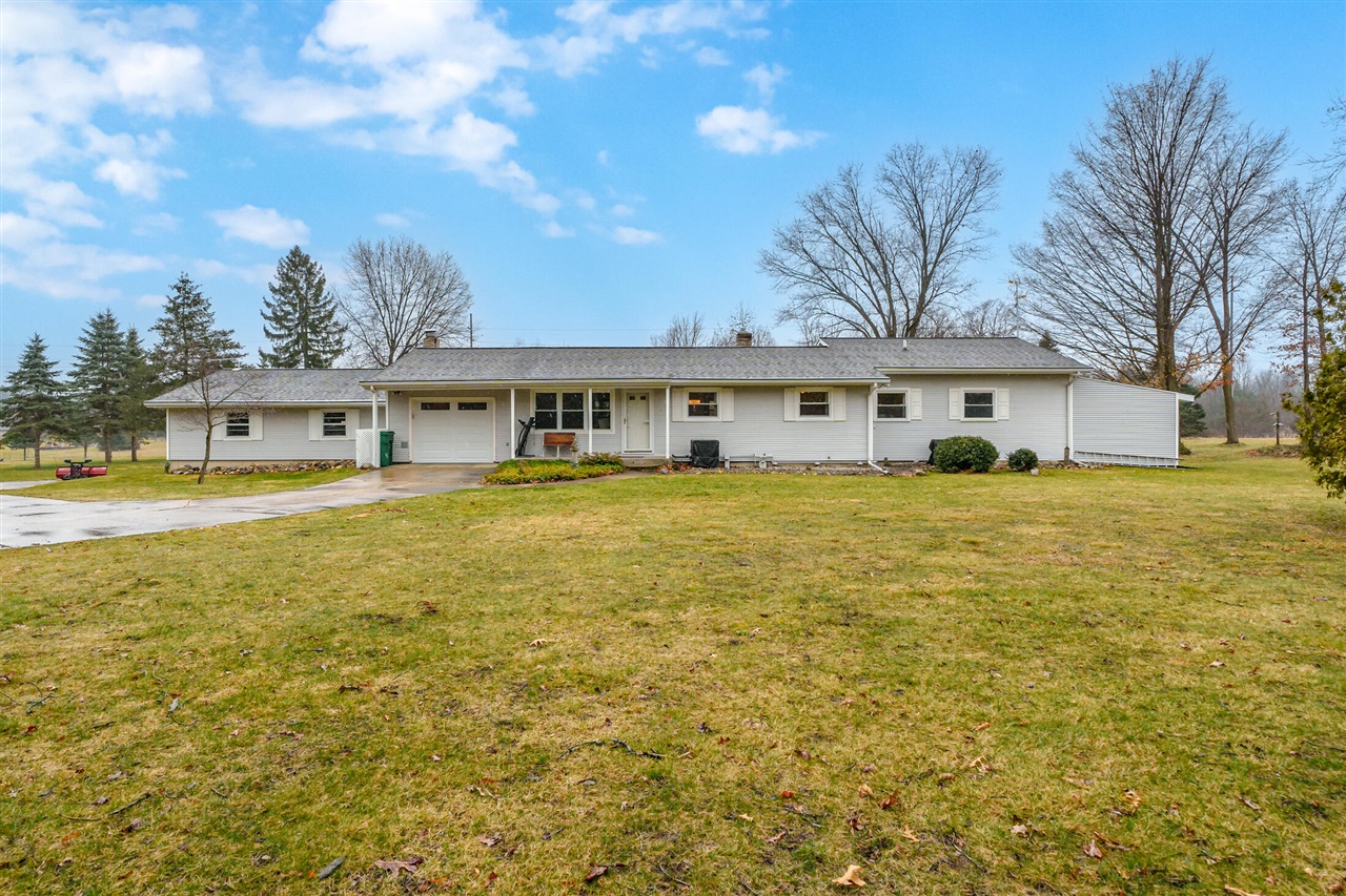 Homes for sale in Battle Creek, MI | 10104 Verona Road, Battle Creek, MI 49014 | MLS# 70394091